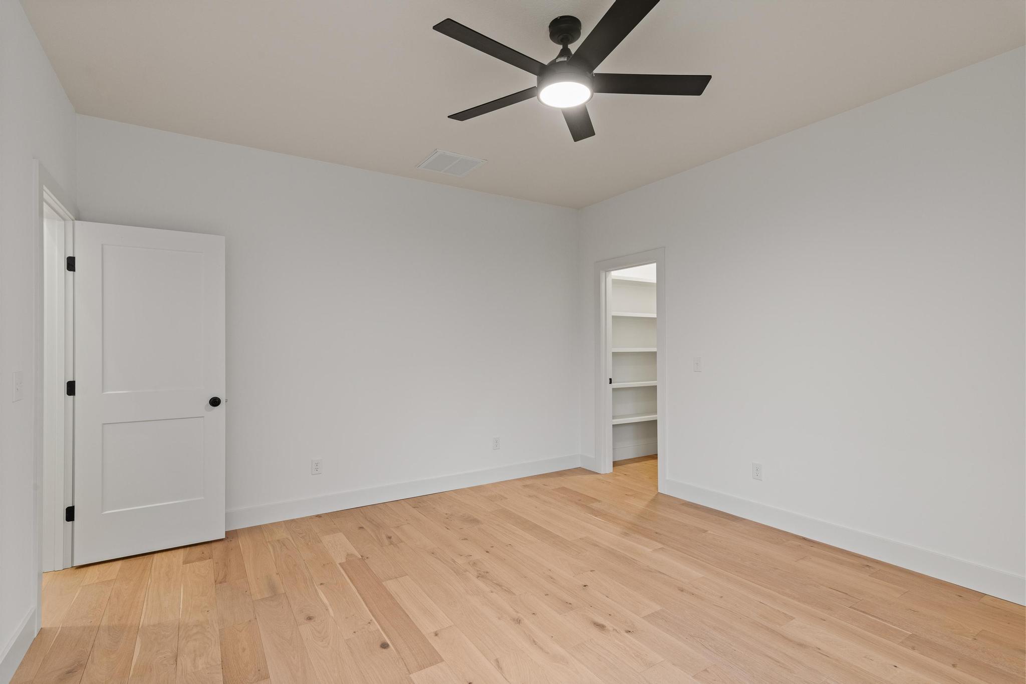 3941 East Woodhue Street Property Photo 39