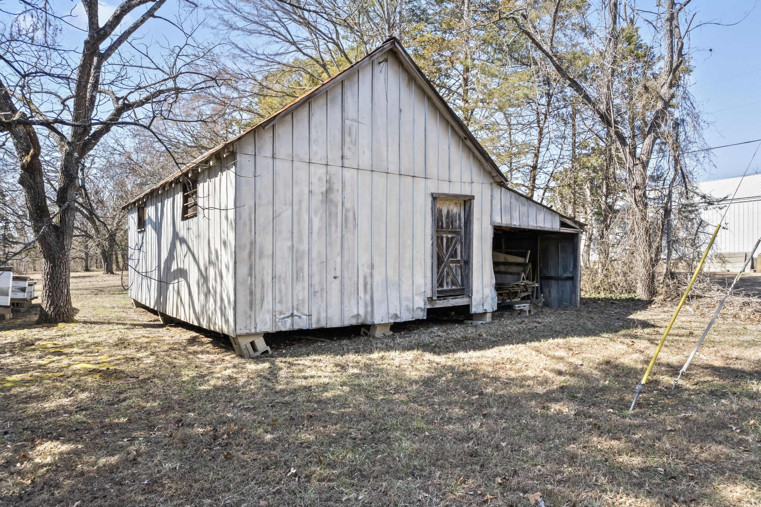 8391 State Hwy 173 Property Photo 5