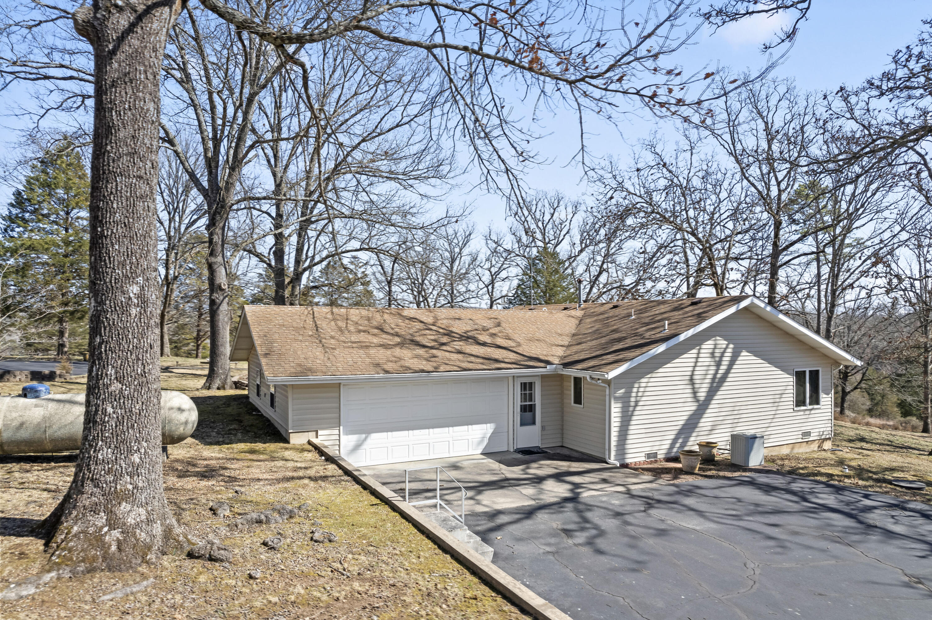 8391 State Hwy 173 Property Photo 36