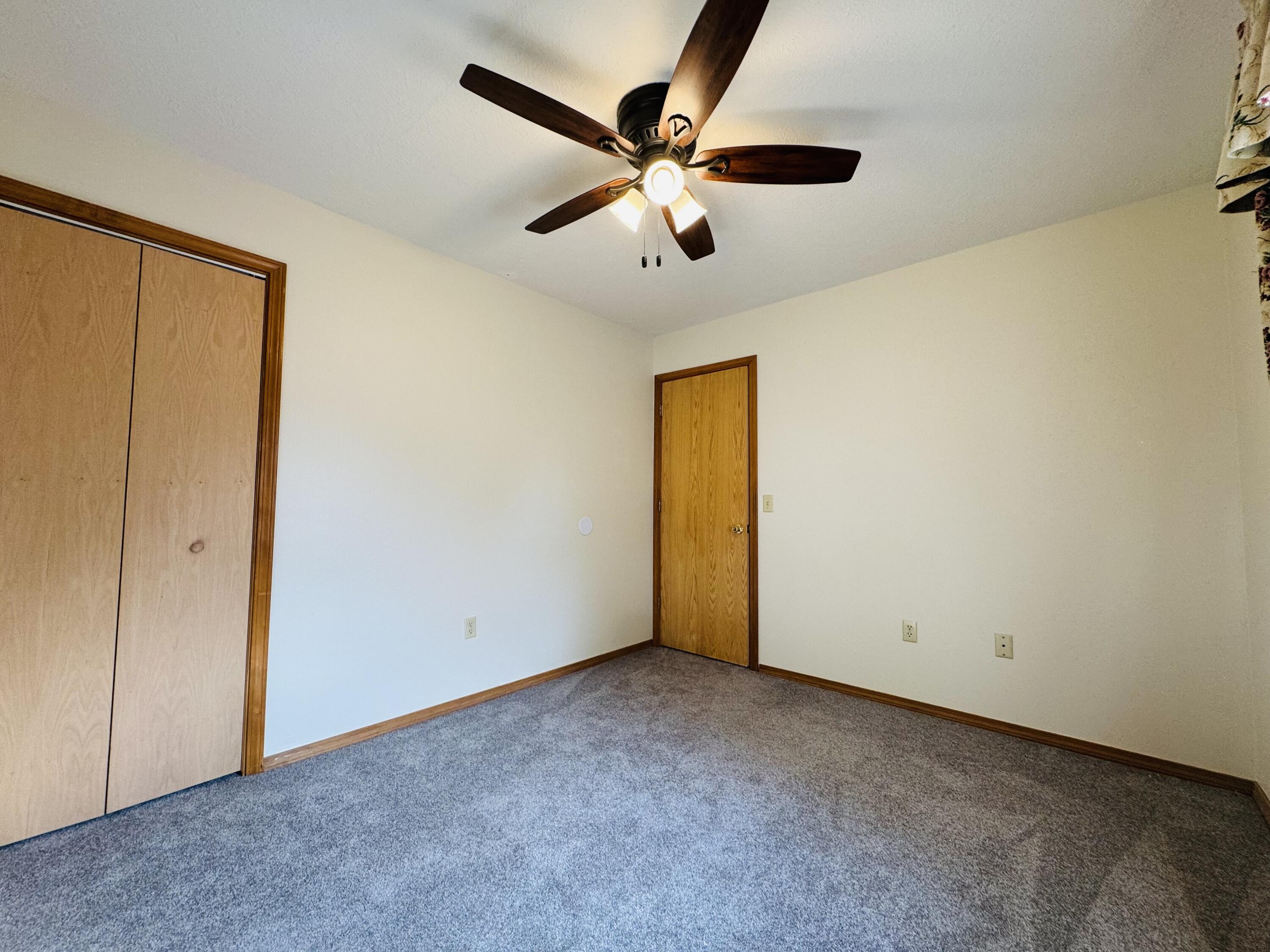 940 Hickory Street Property Photo 16