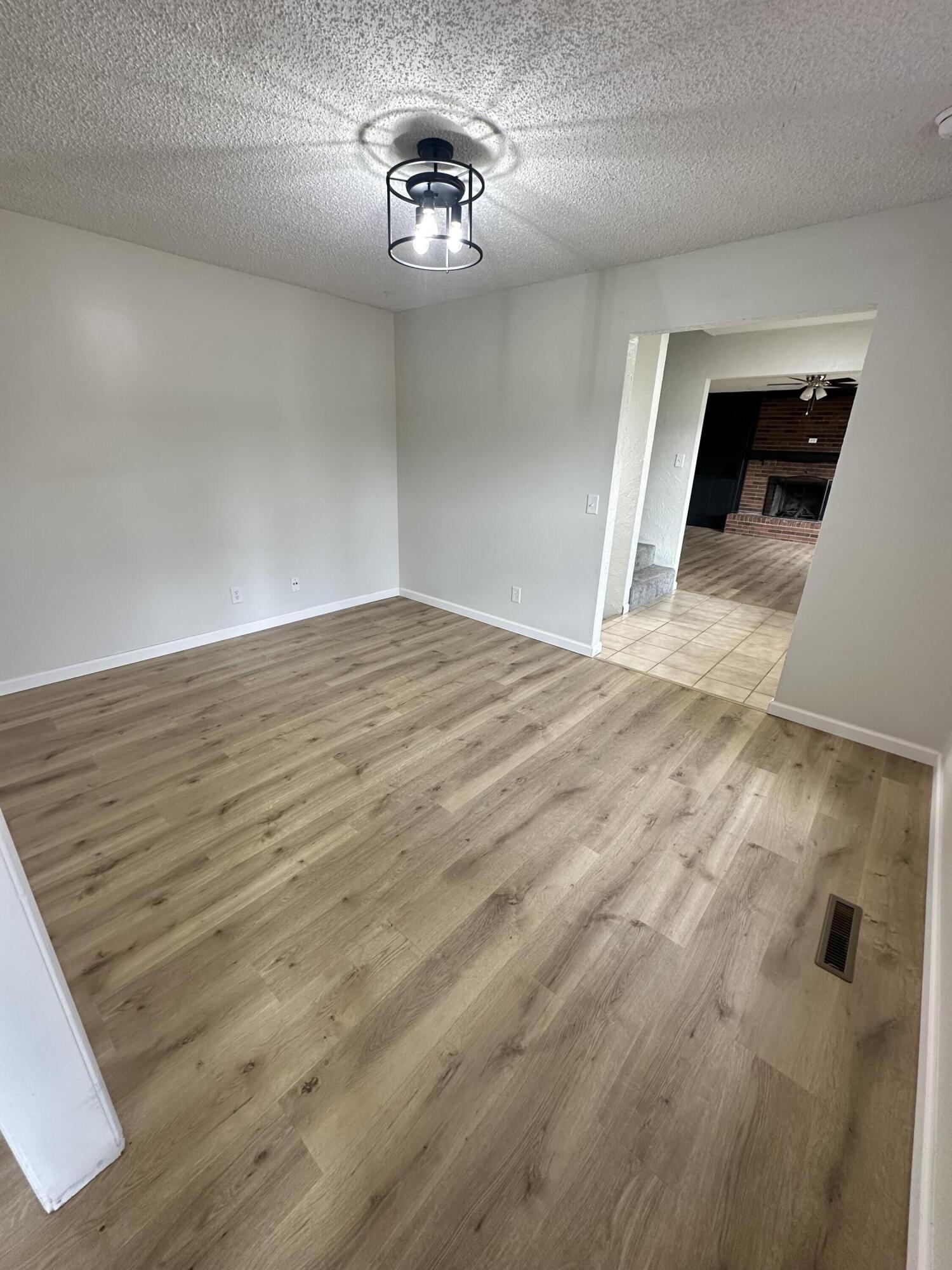 1029 West Crestview Lane Property Photo 12