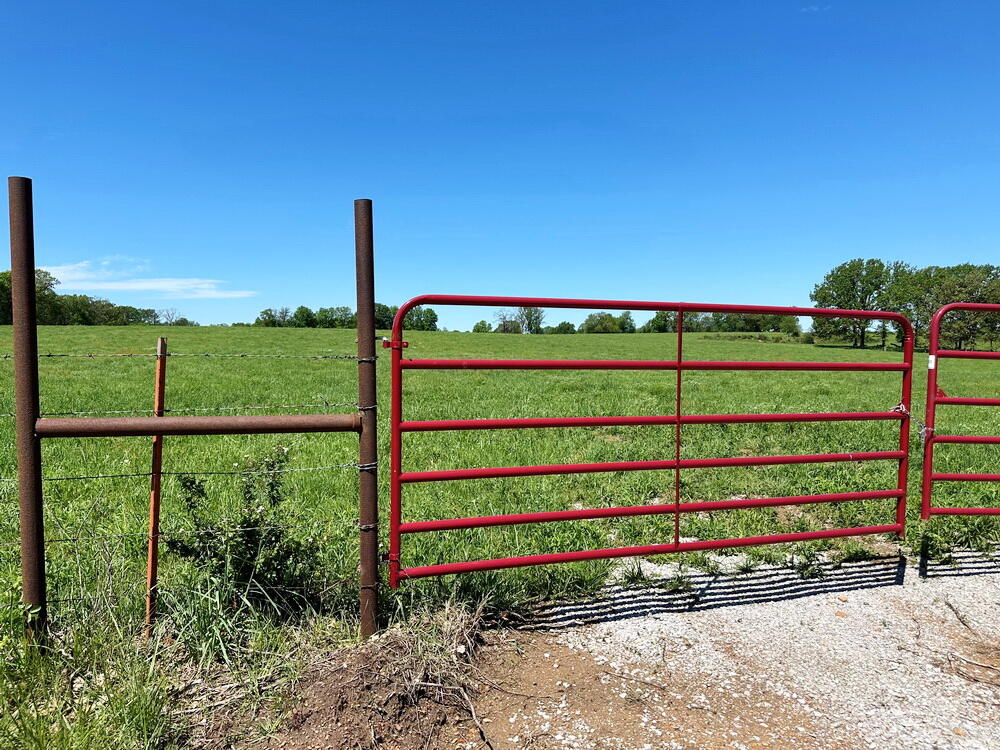 000 South 325 Road Property Photo 8