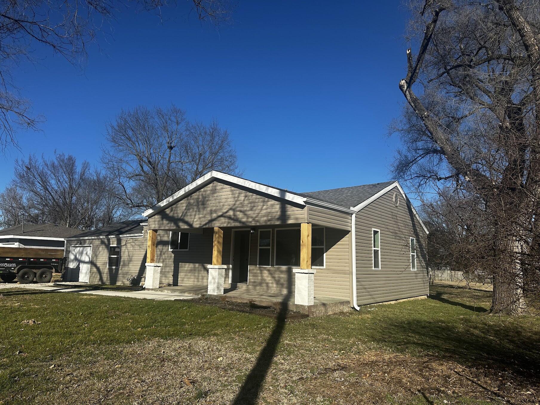 Fairmount Real Estate Listings Main Image