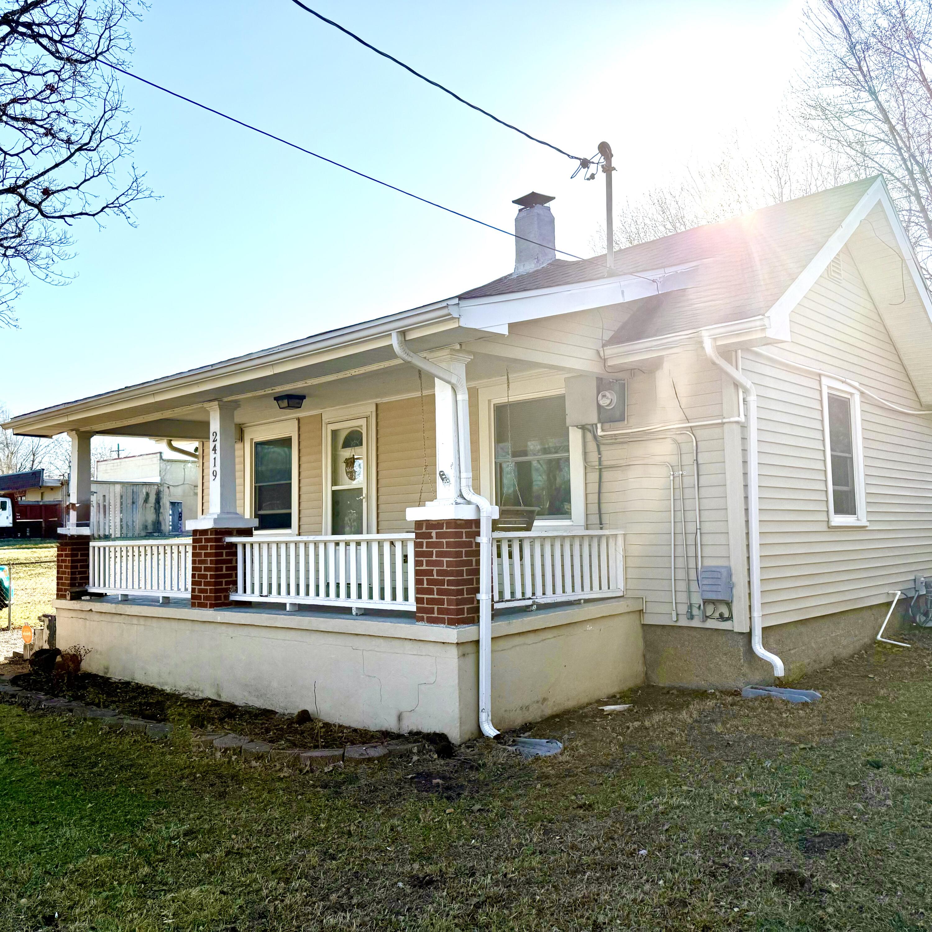 2419 North Prospect Avenue Property Photo 6