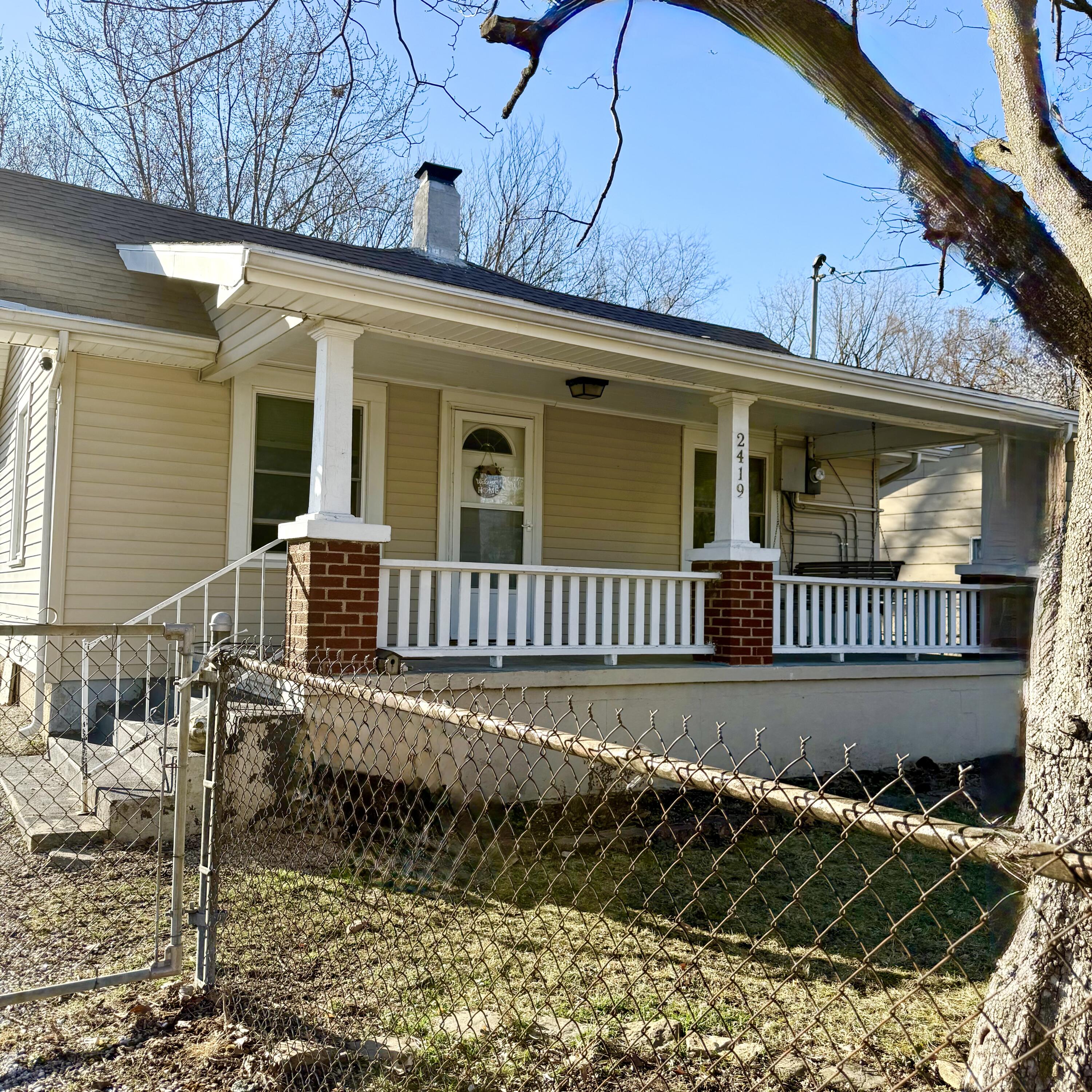2419 North Prospect Avenue Property Photo 7