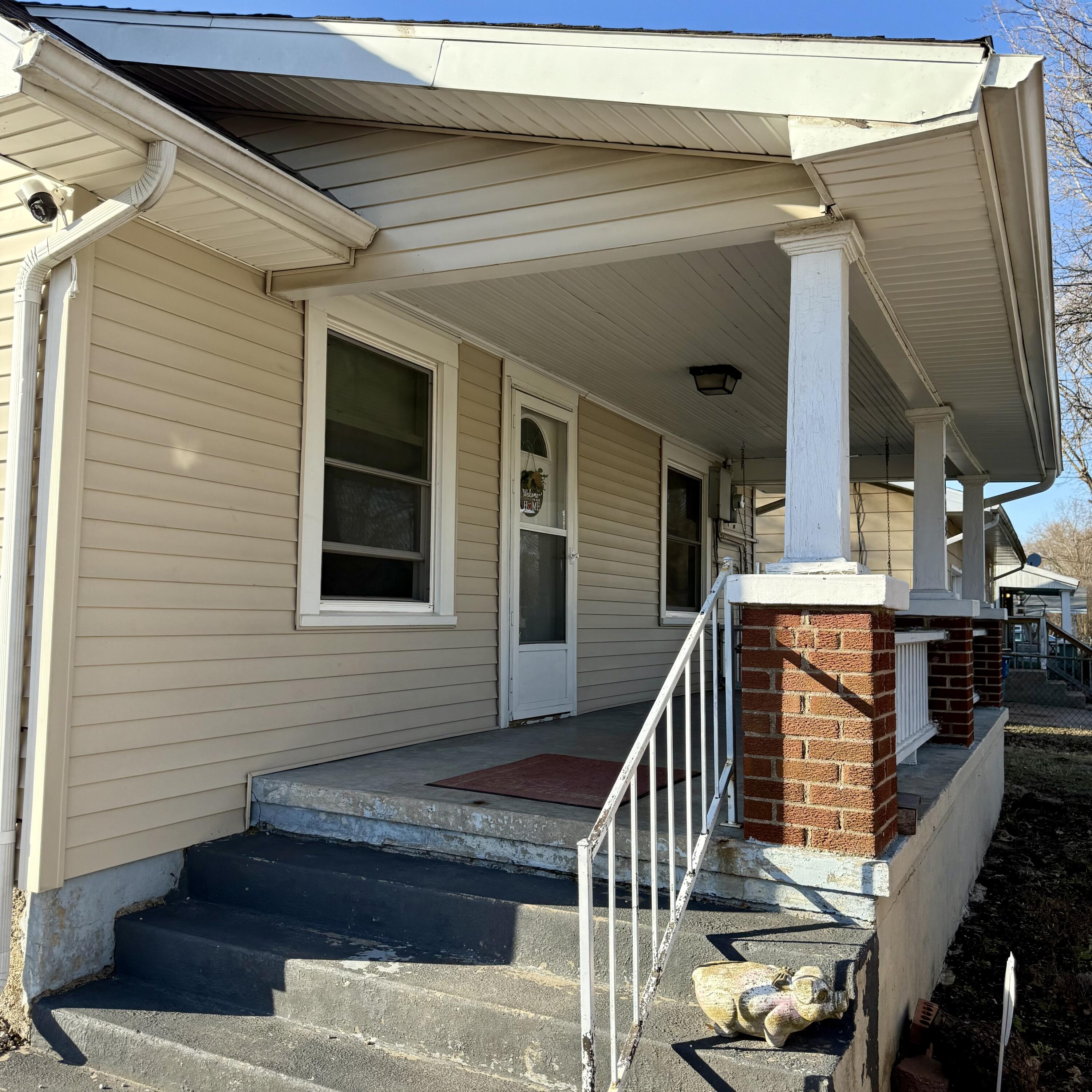 2419 North Prospect Avenue Property Photo 9
