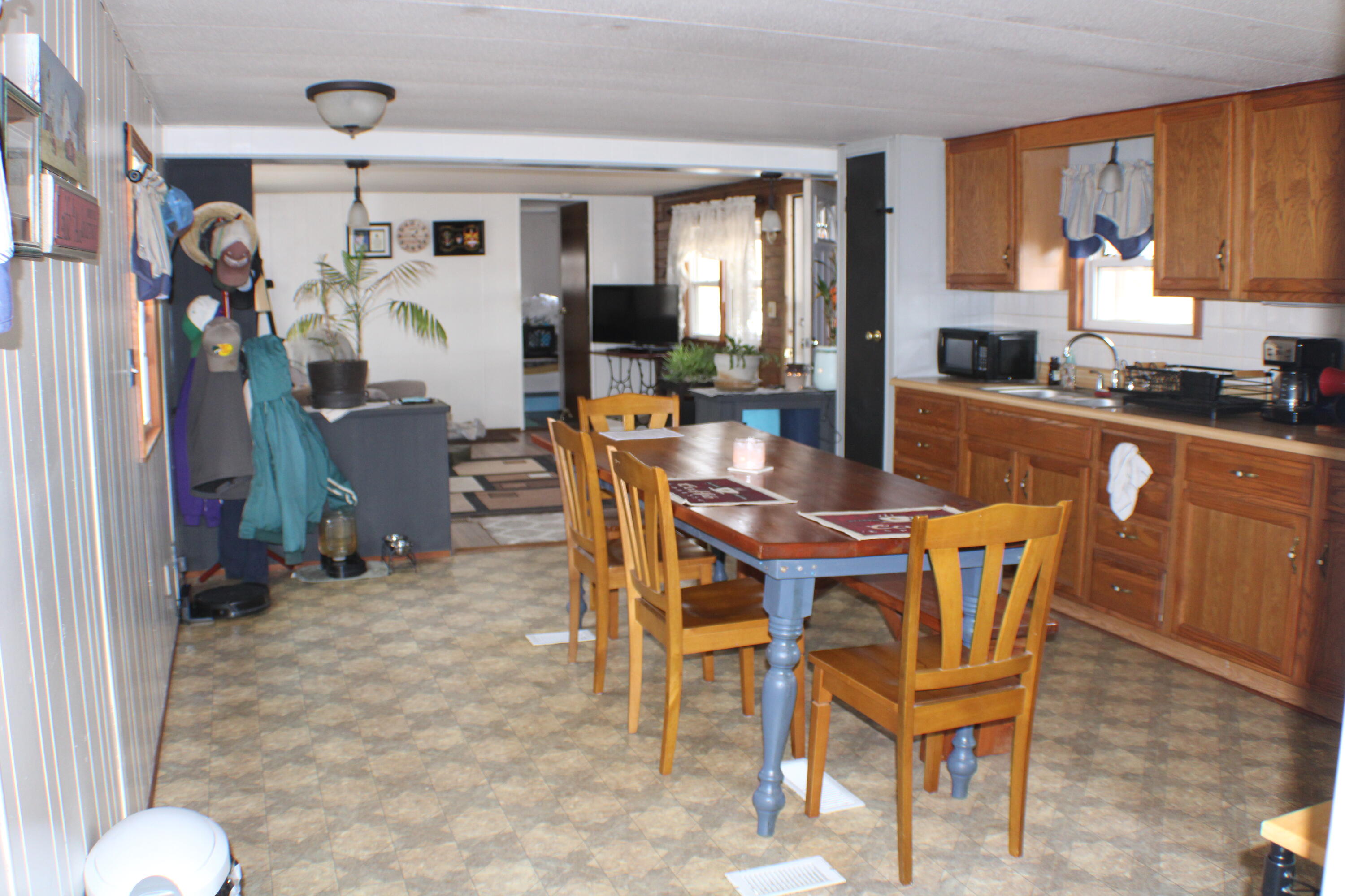 1815 Northeast 40th Property Photo 7