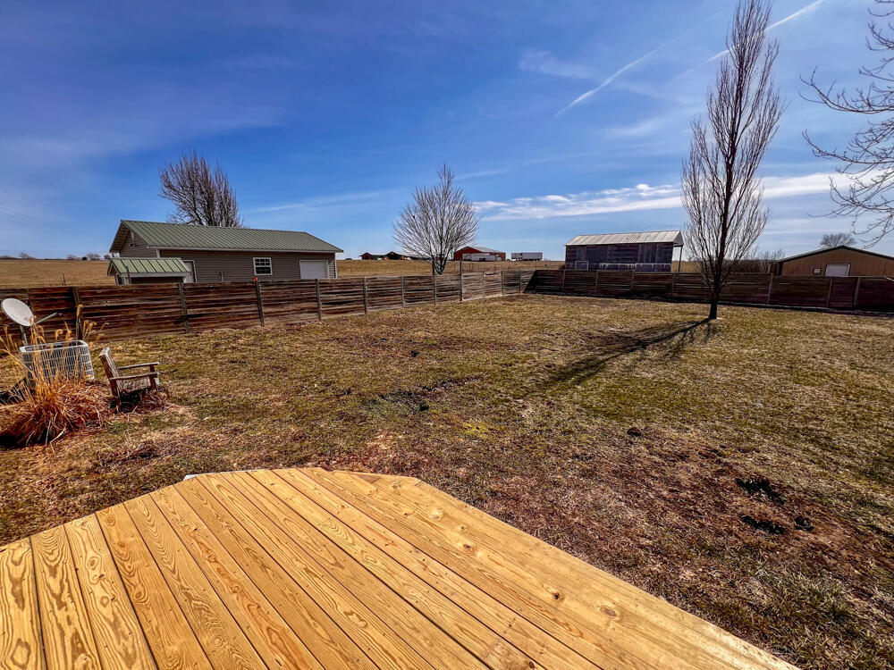 25526 E State Hwy 76 Property Photo 10
