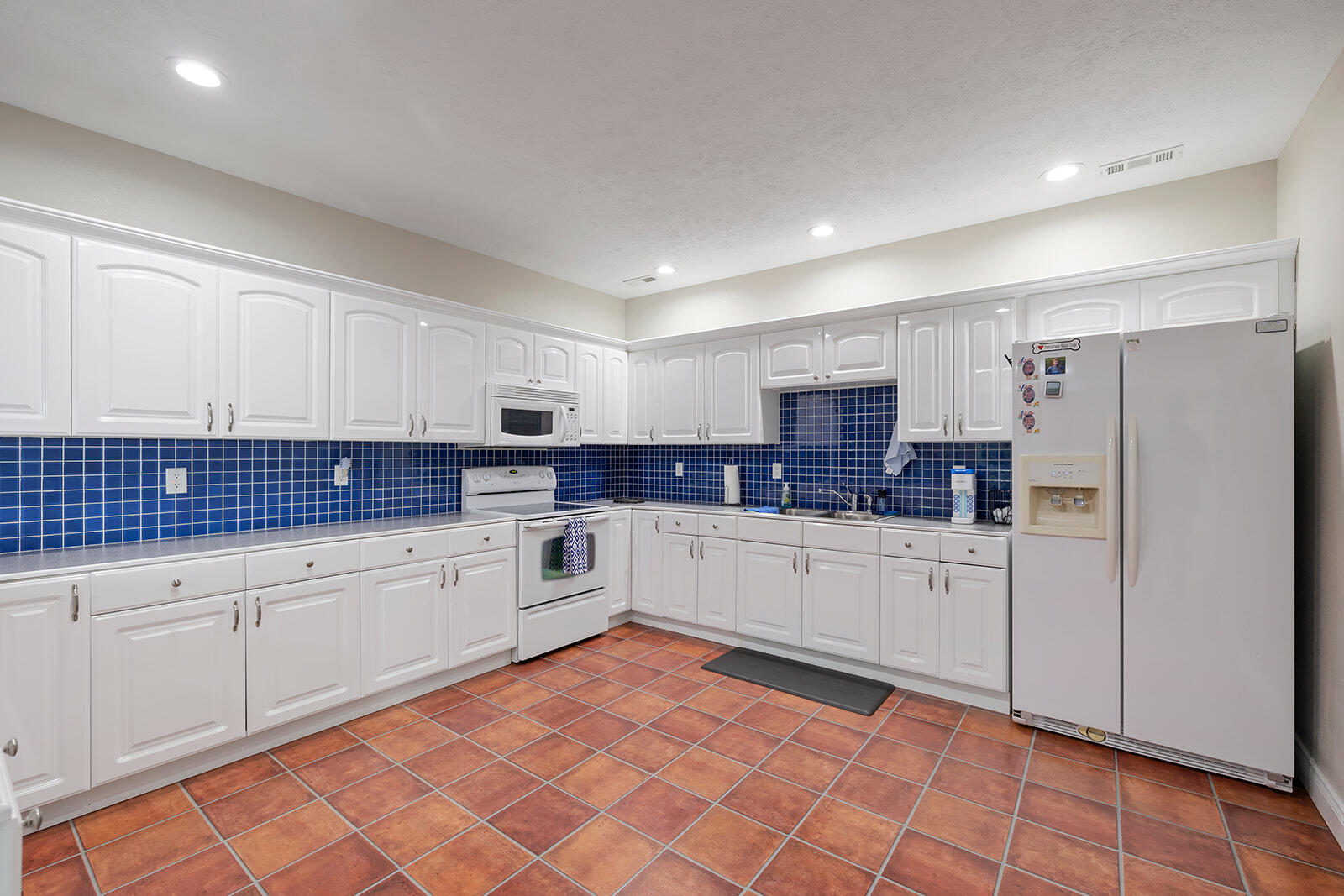 39 Whispering Hill Drive Property Photo 74