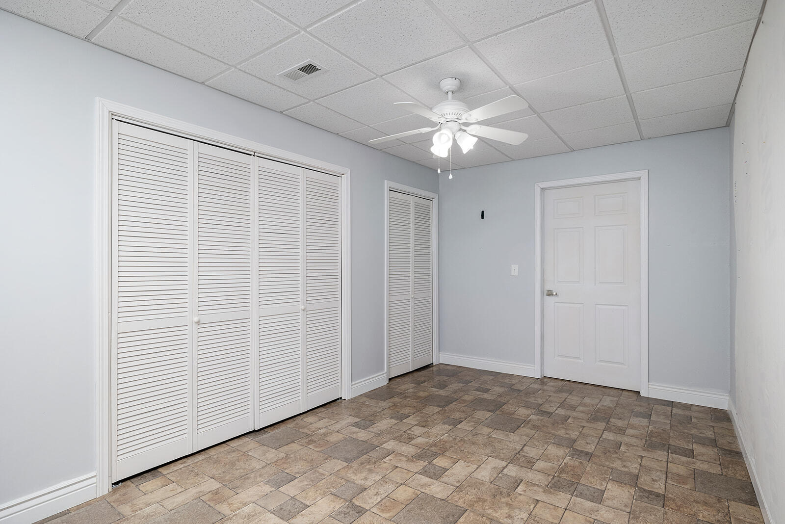 39 Whispering Hill Drive Property Photo 81