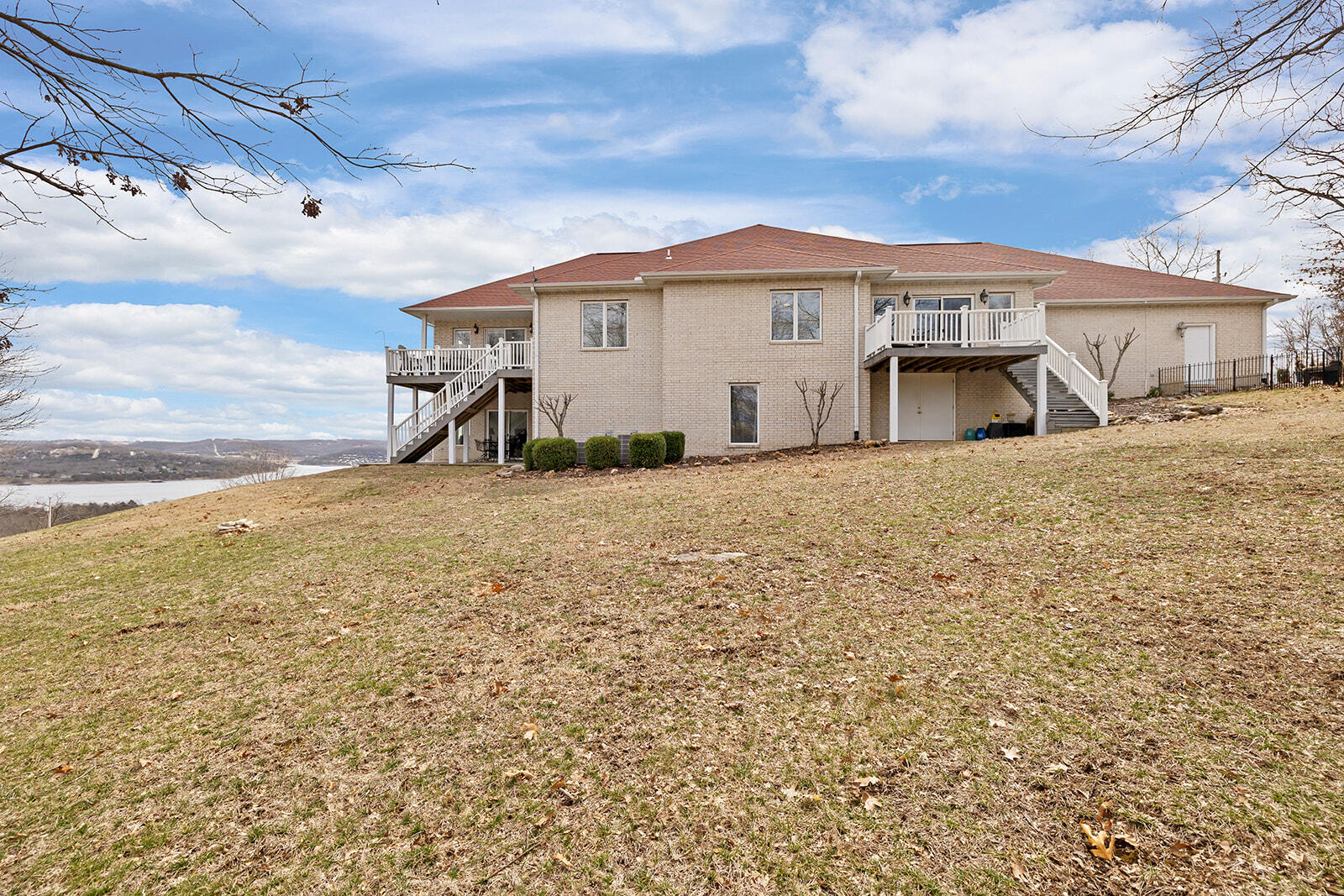 39 Whispering Hill Drive Property Photo 97