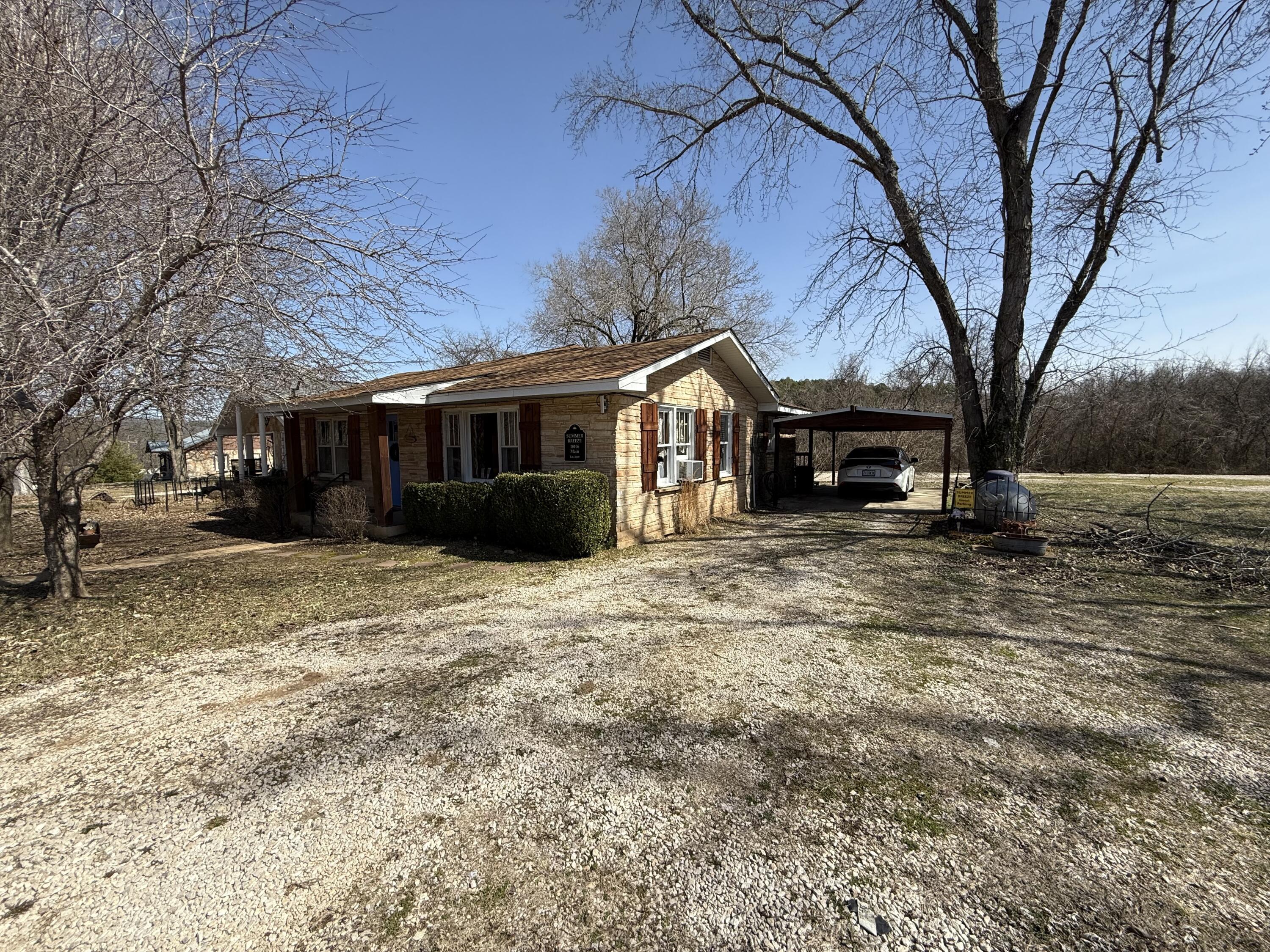 18106 Main Street Property Photo 4