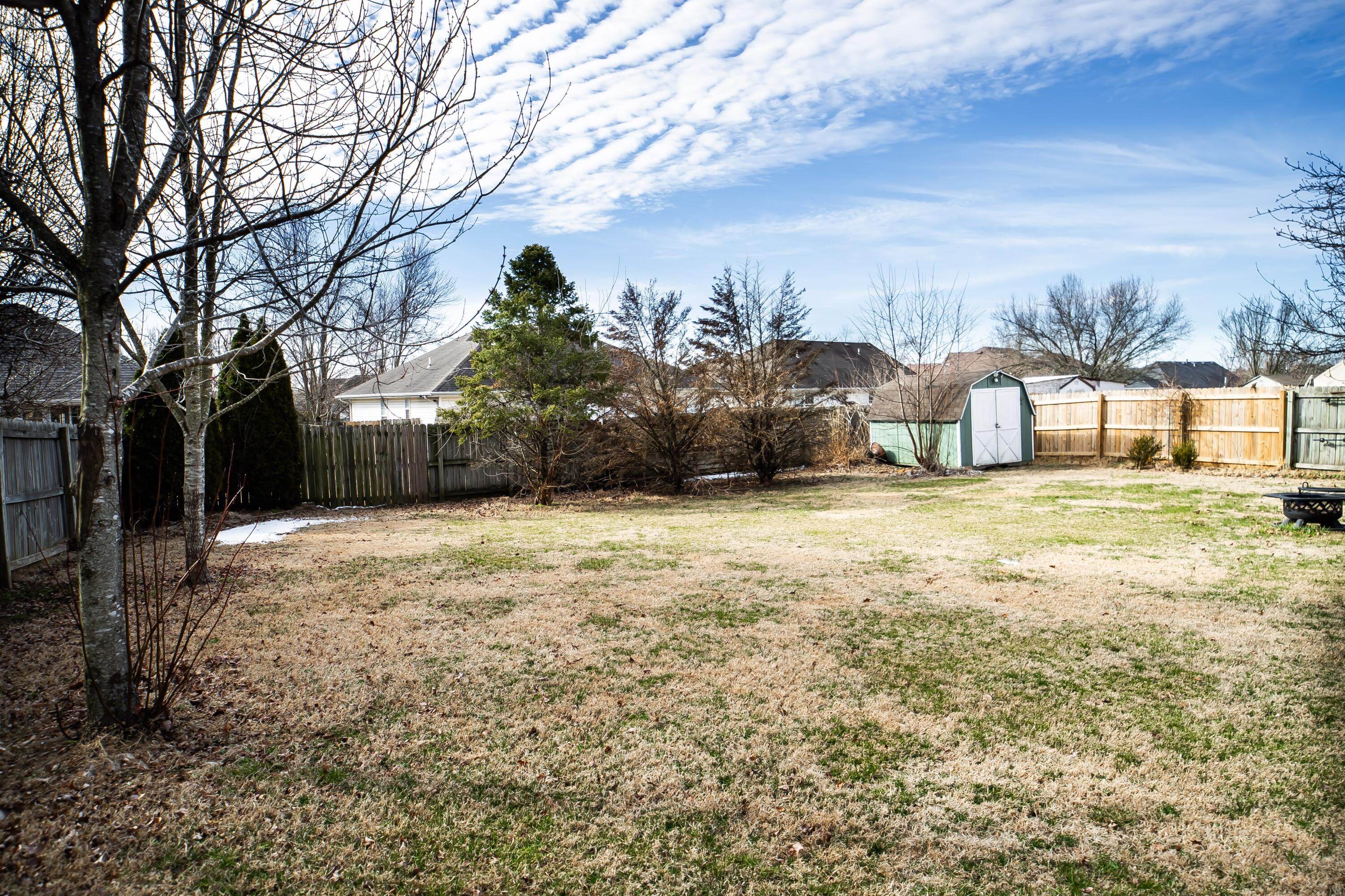 1110 West Thorngate Drive Property Photo 30
