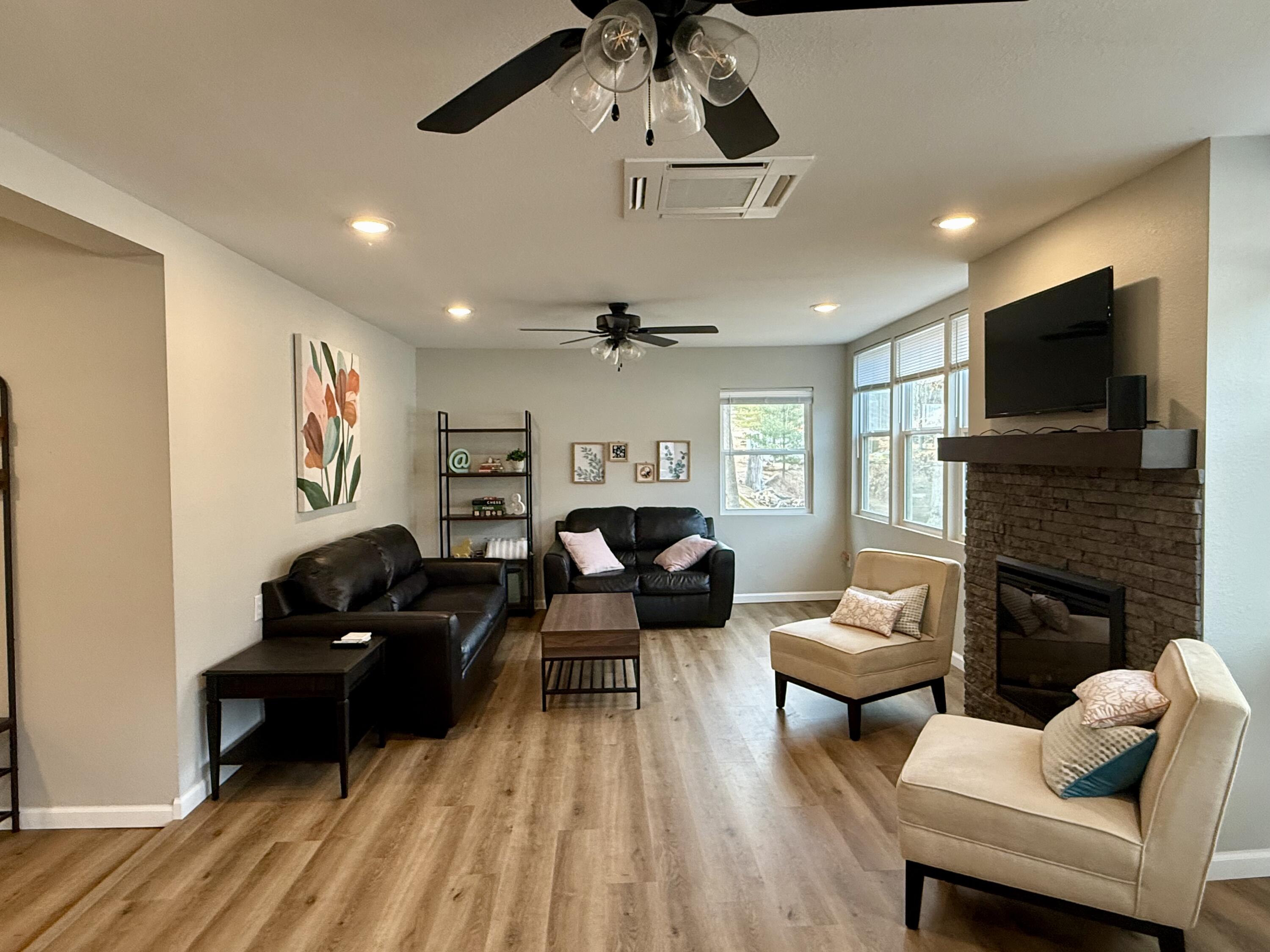 31029 Jasper Drive Property Photo 6
