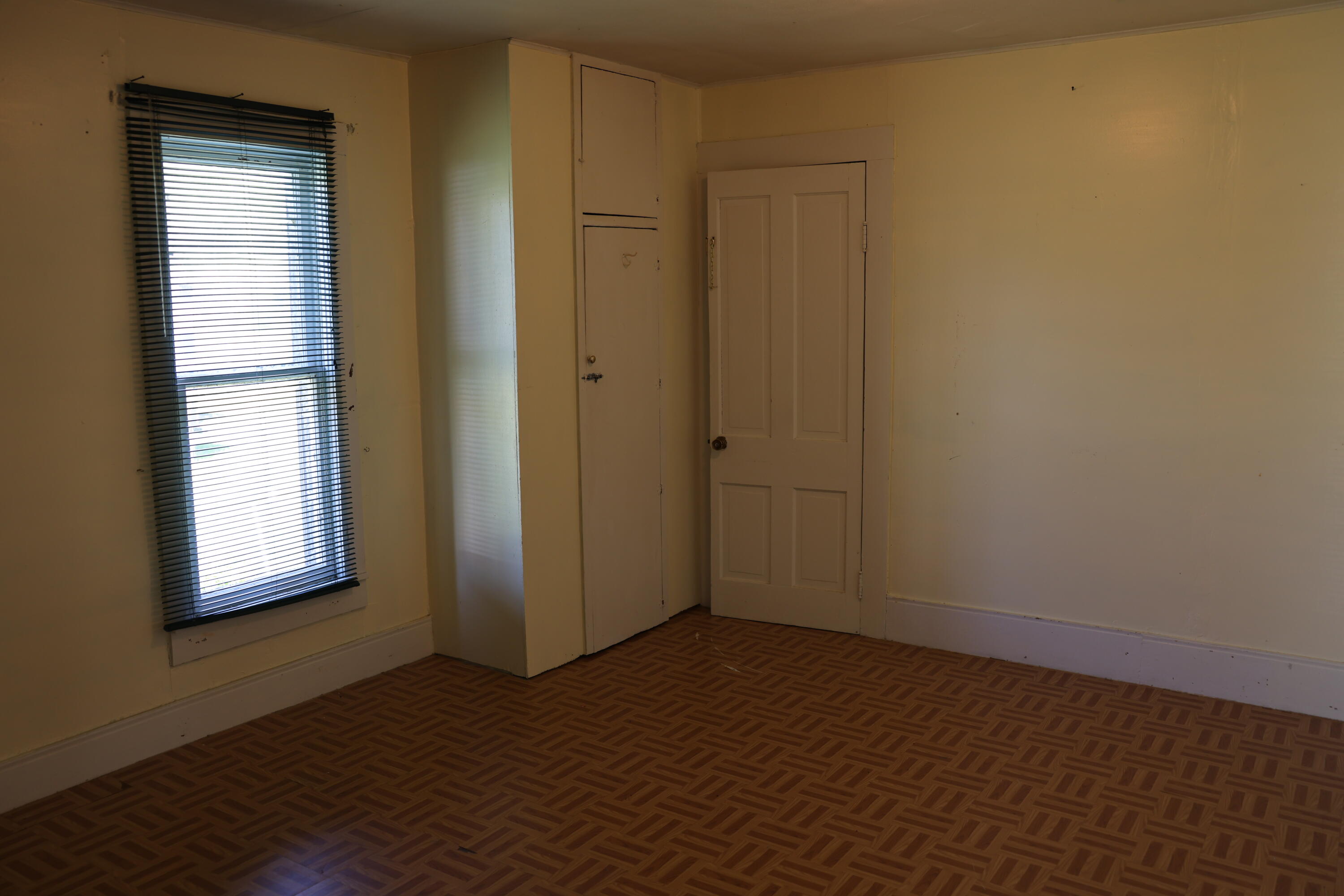 200 Forest Street Property Photo 9