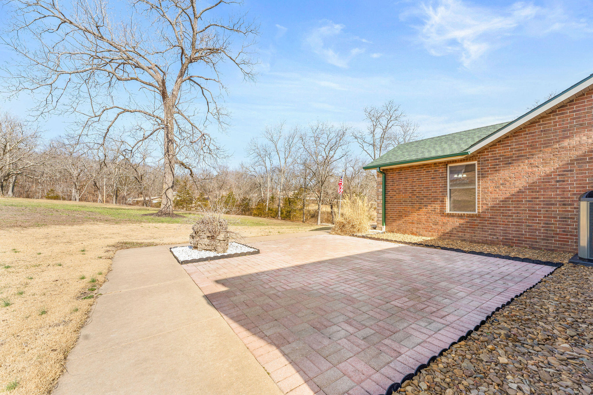270 Craig Road Property Photo 9