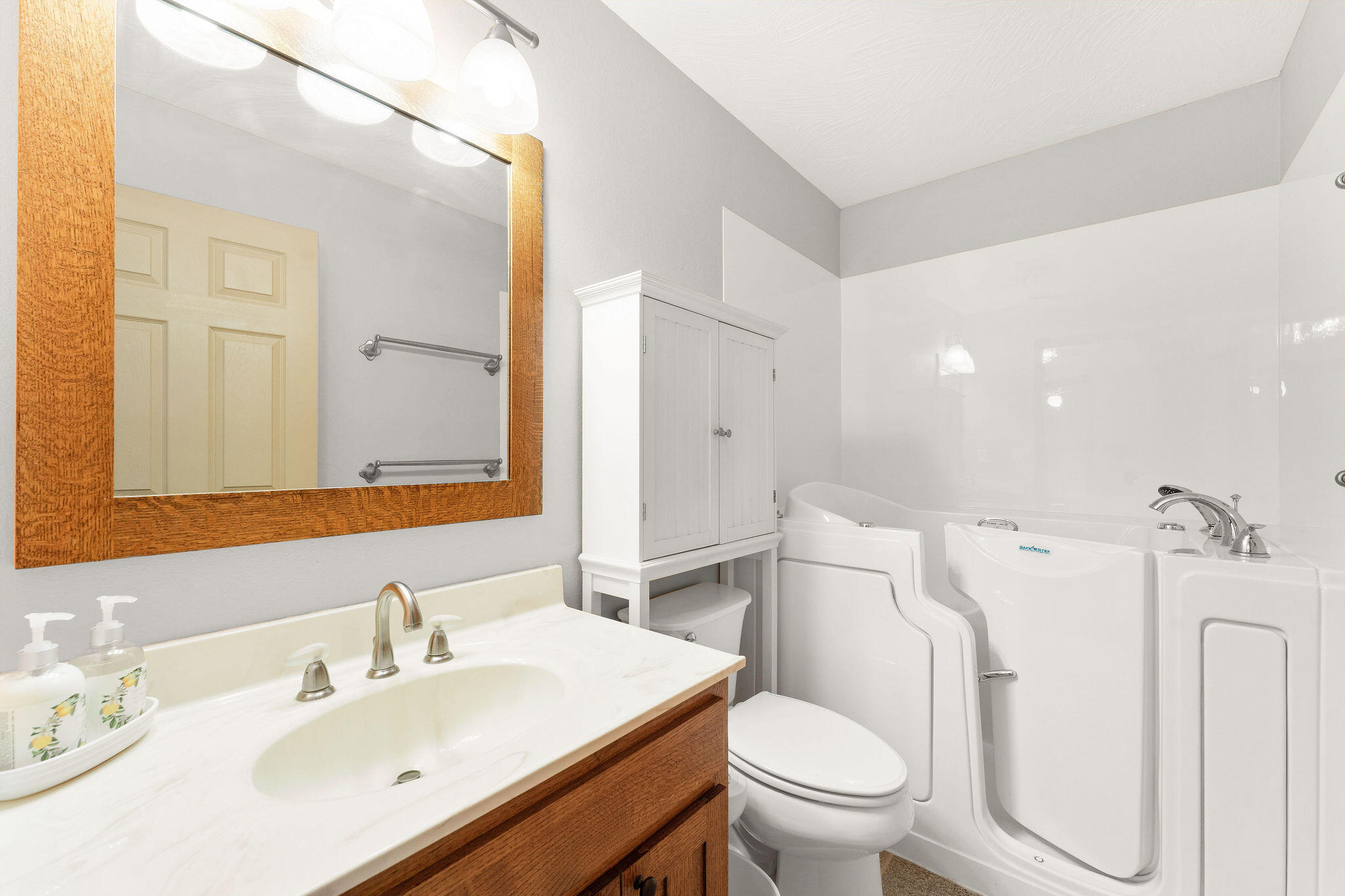270 Craig Road Property Photo 17