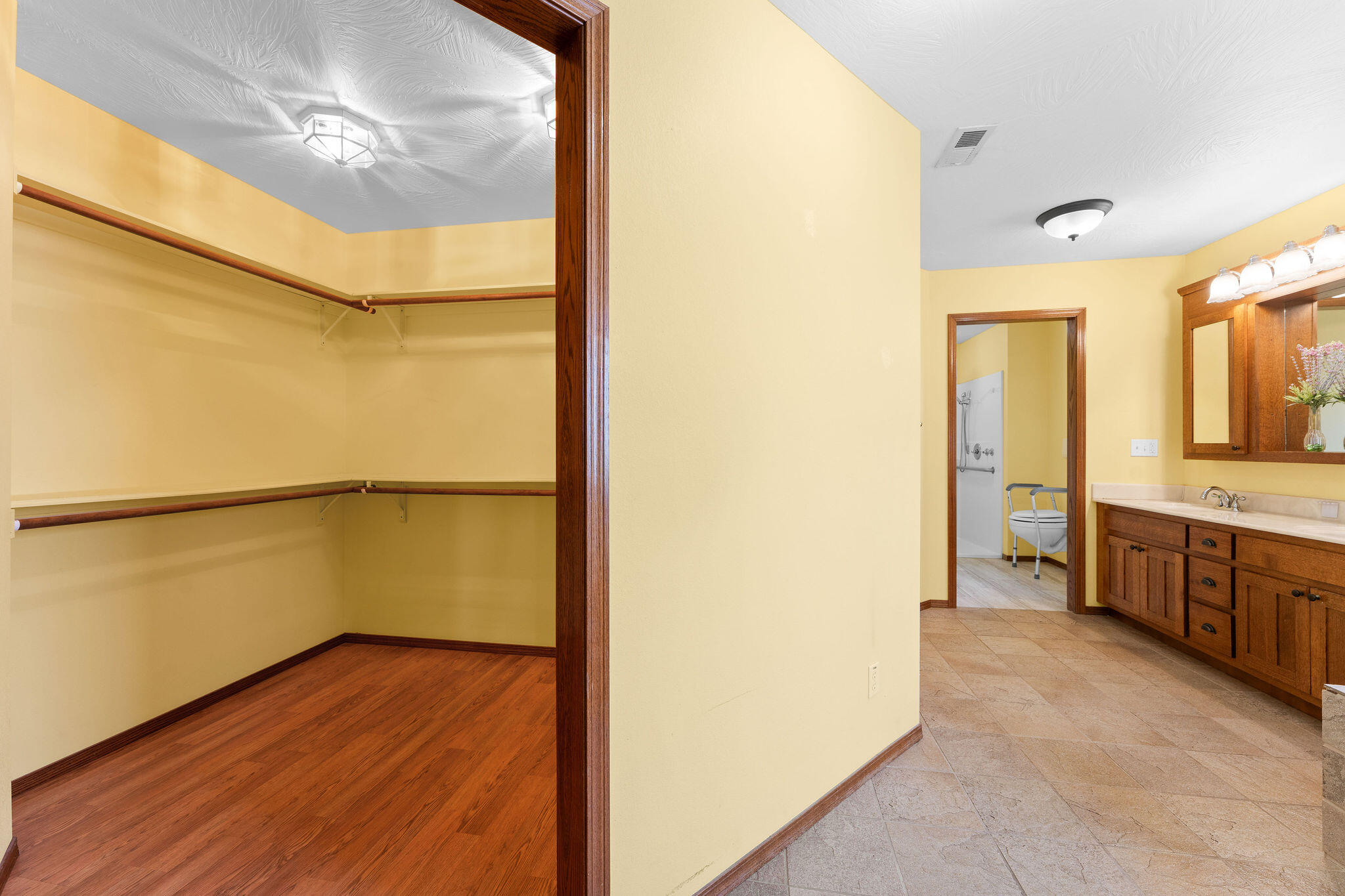 270 Craig Road Property Photo 32