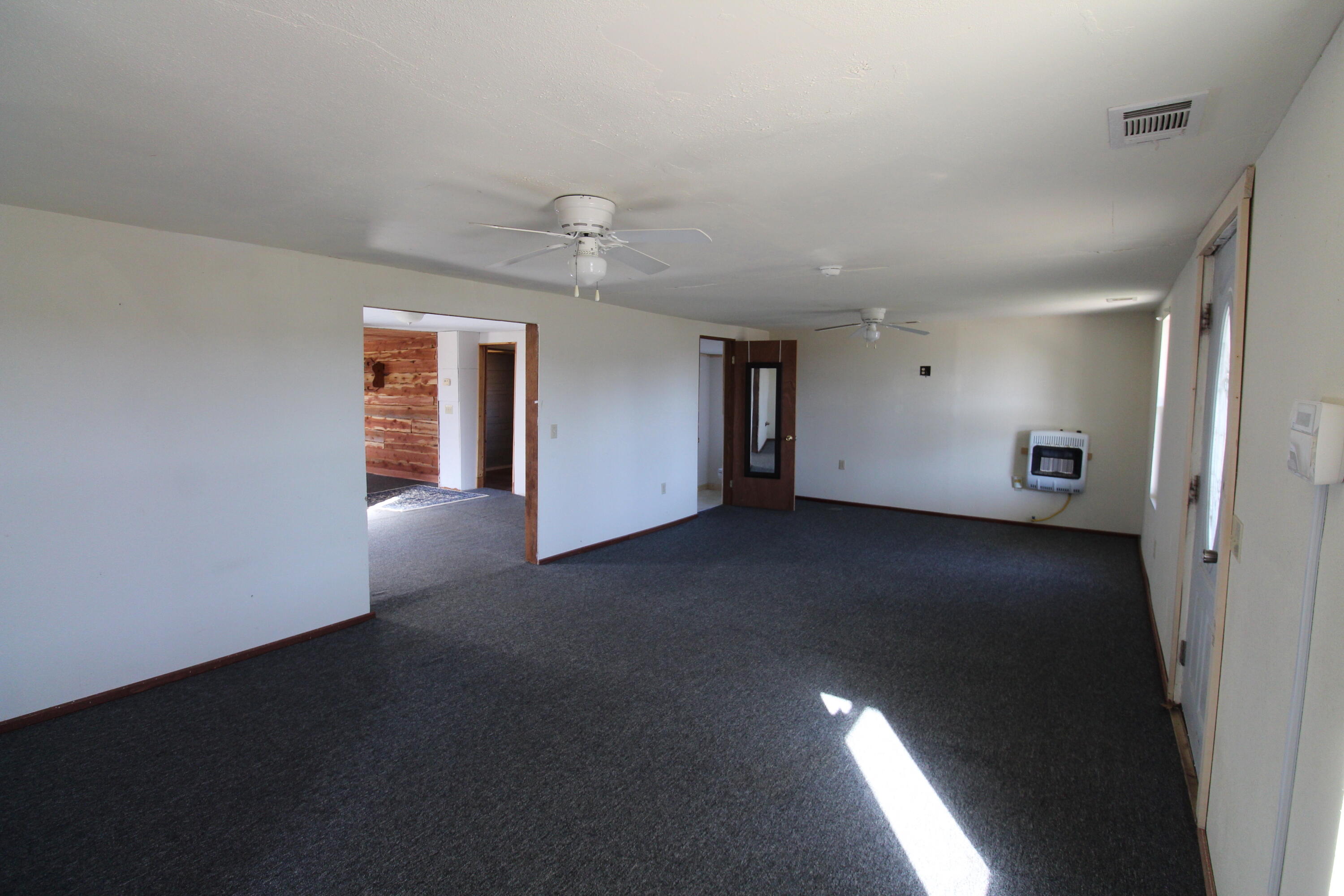 626 East Broadway Street Property Photo 3