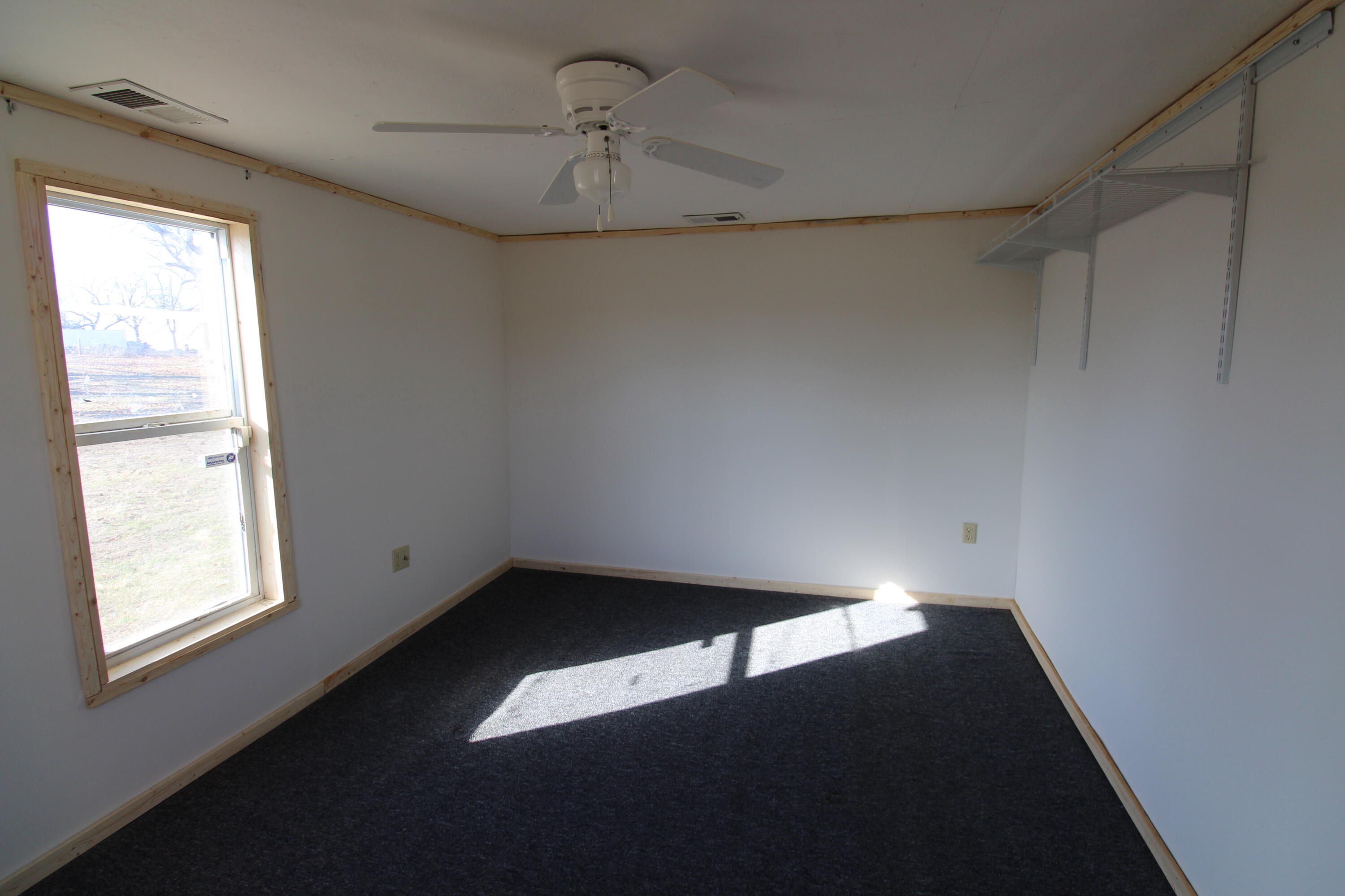 626 East Broadway Street Property Photo 5