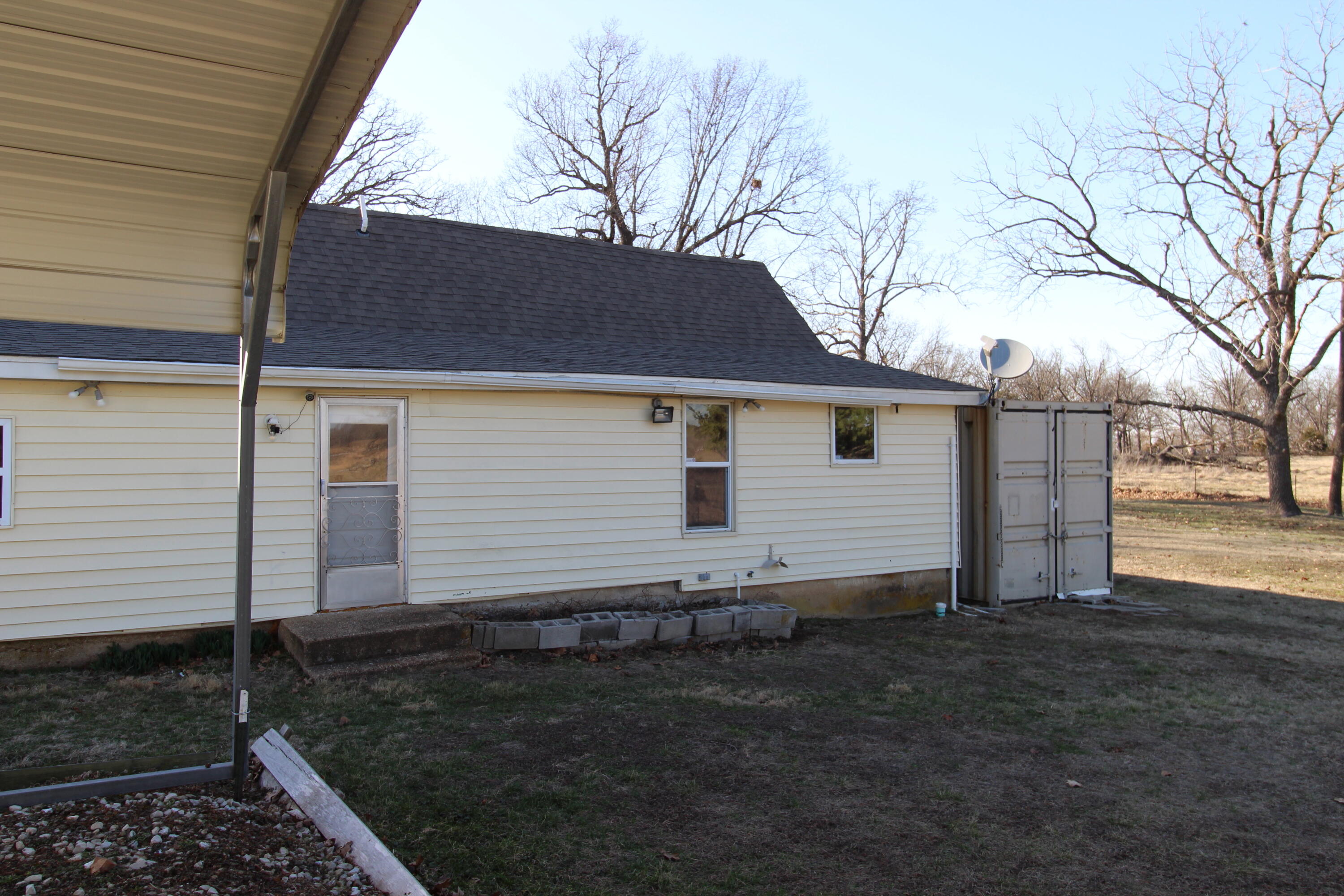 626 East Broadway Street Property Photo 25