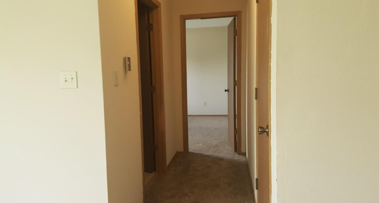 2945/2947 West Village Lane Property Photo 4