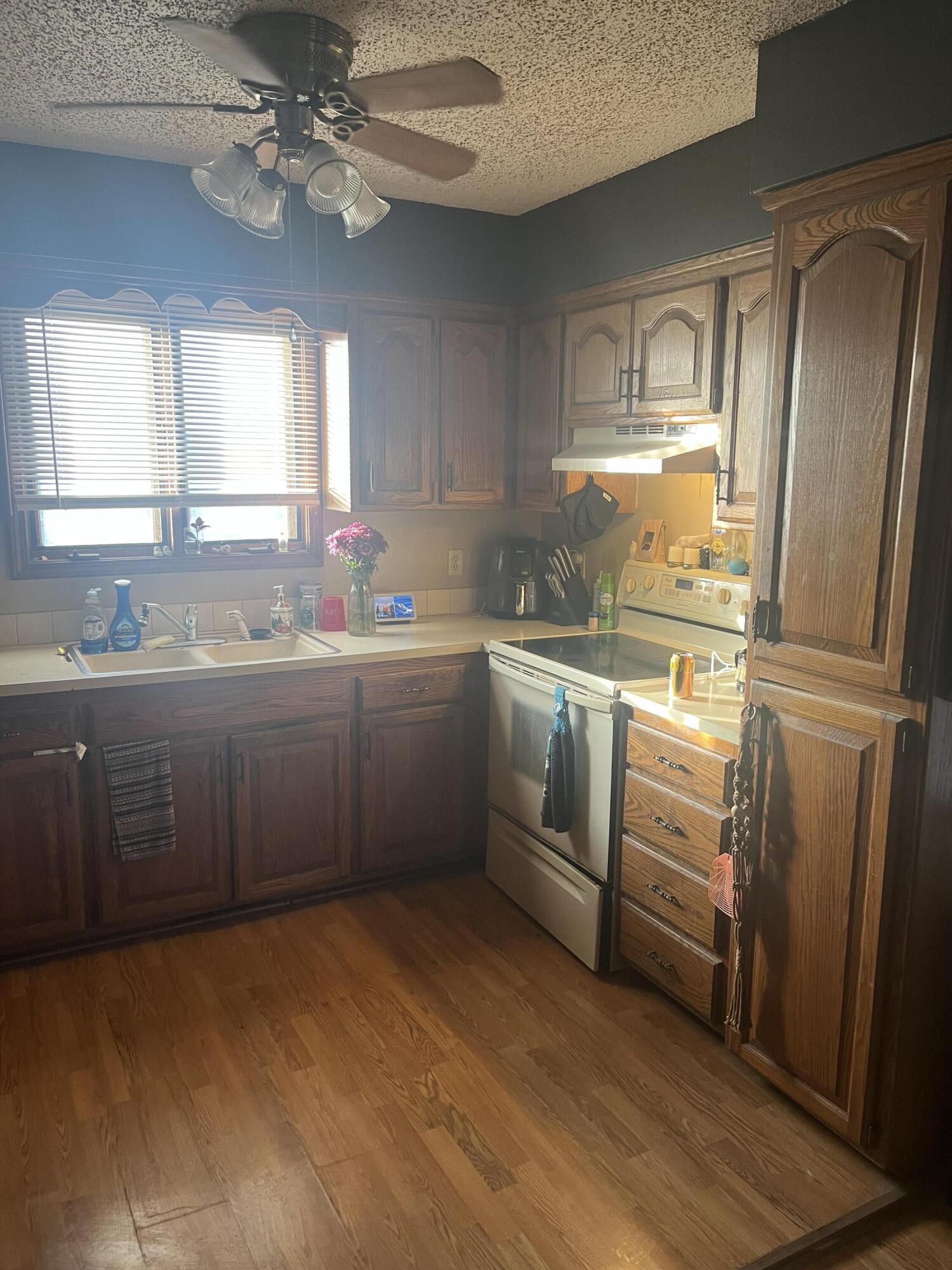 3494 South Christy Court Property Photo 15