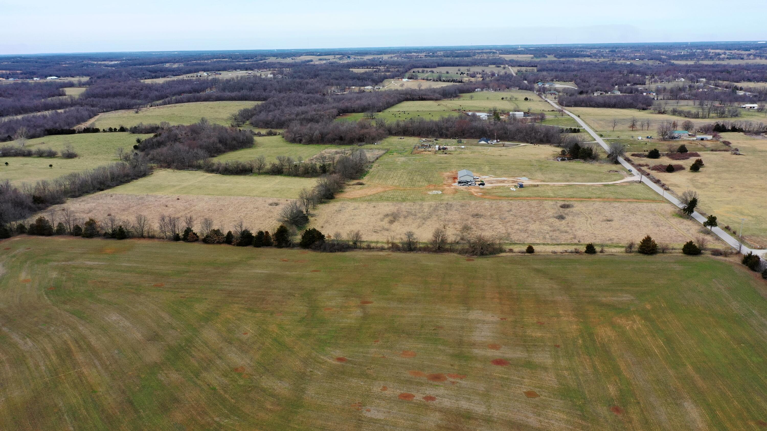 000 North Metzletein Road Property Photo 6