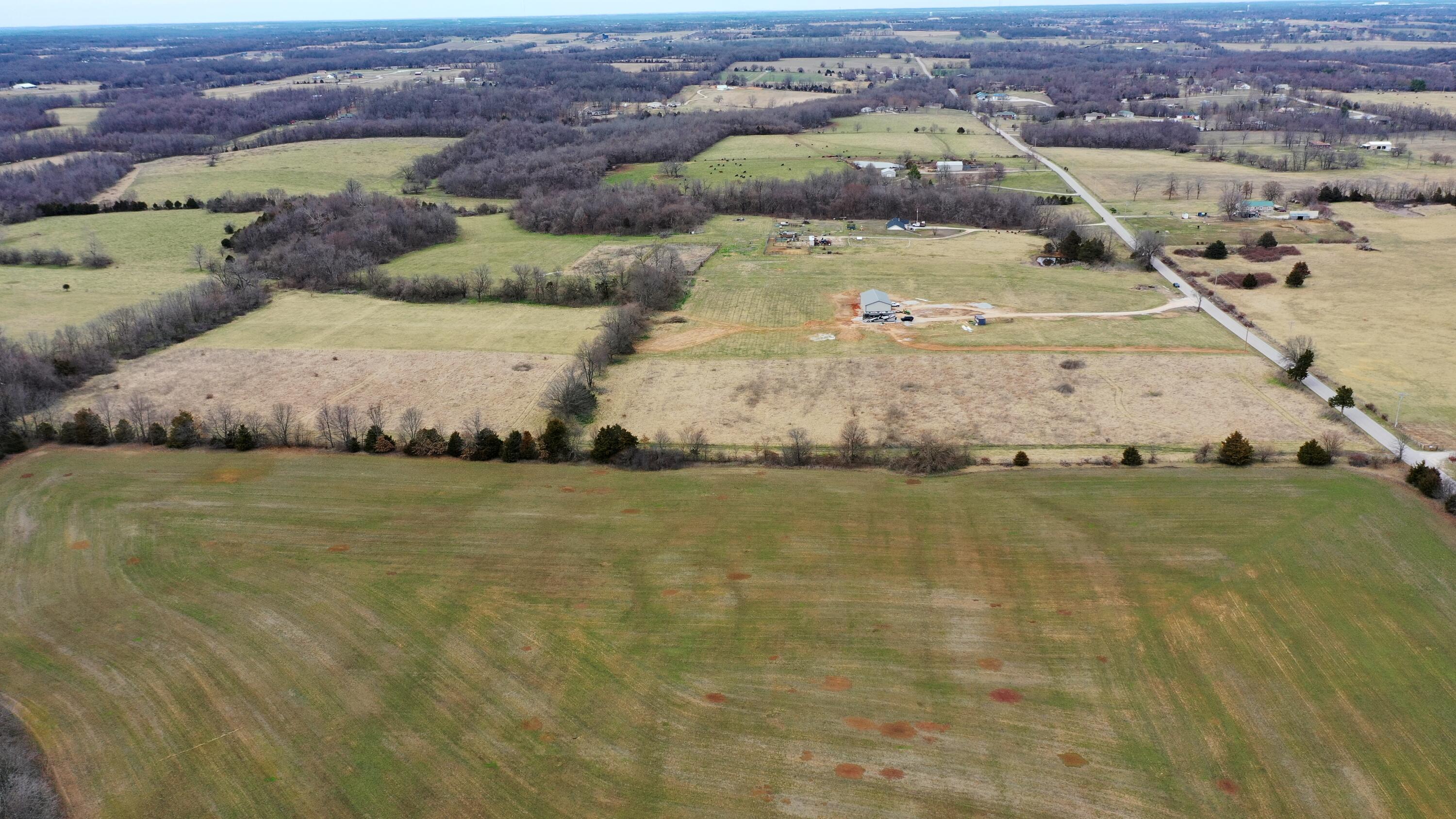 000 North Metzletein Road Property Photo 7