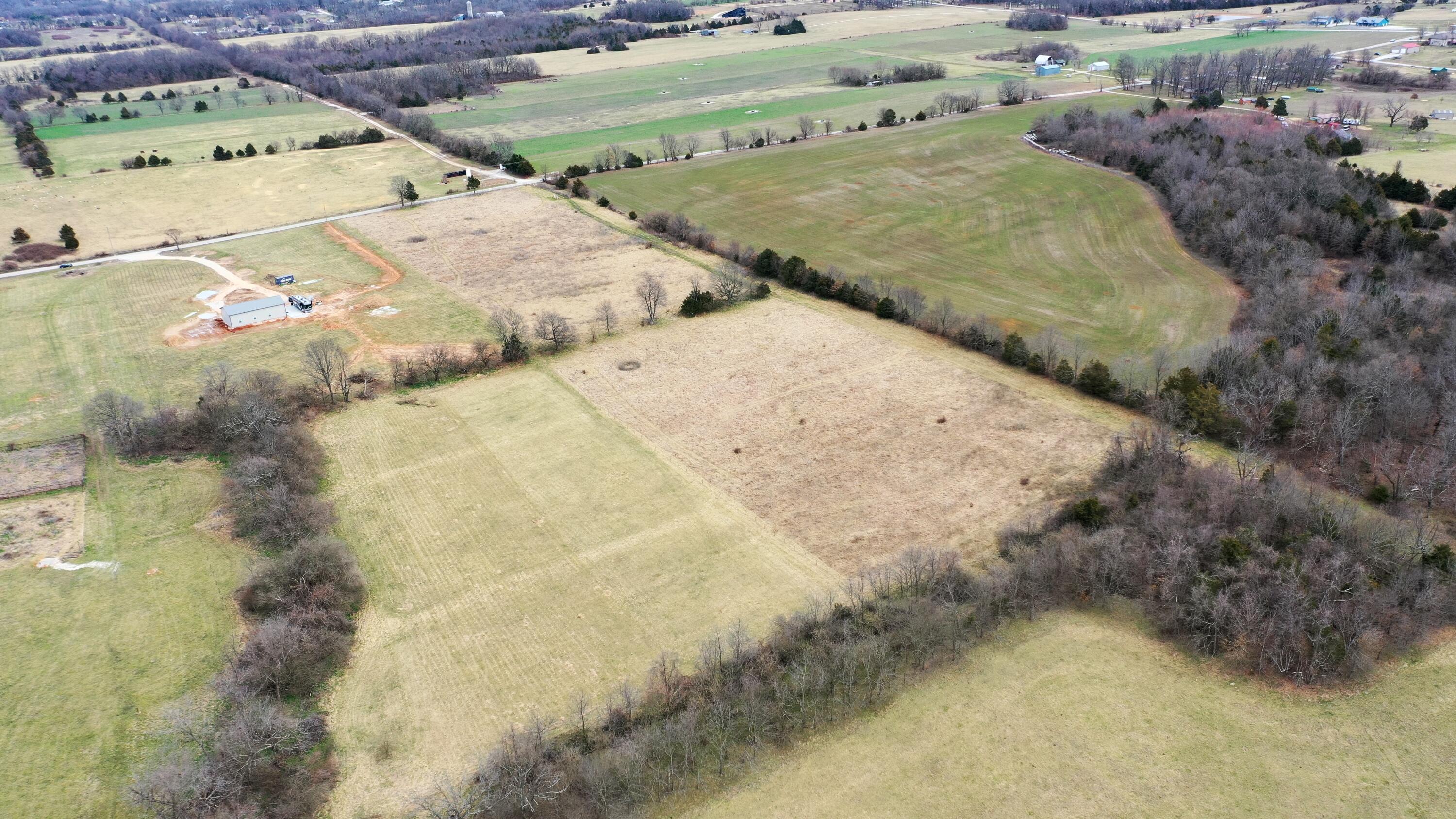 000 North Metzletein Road Property Photo 12