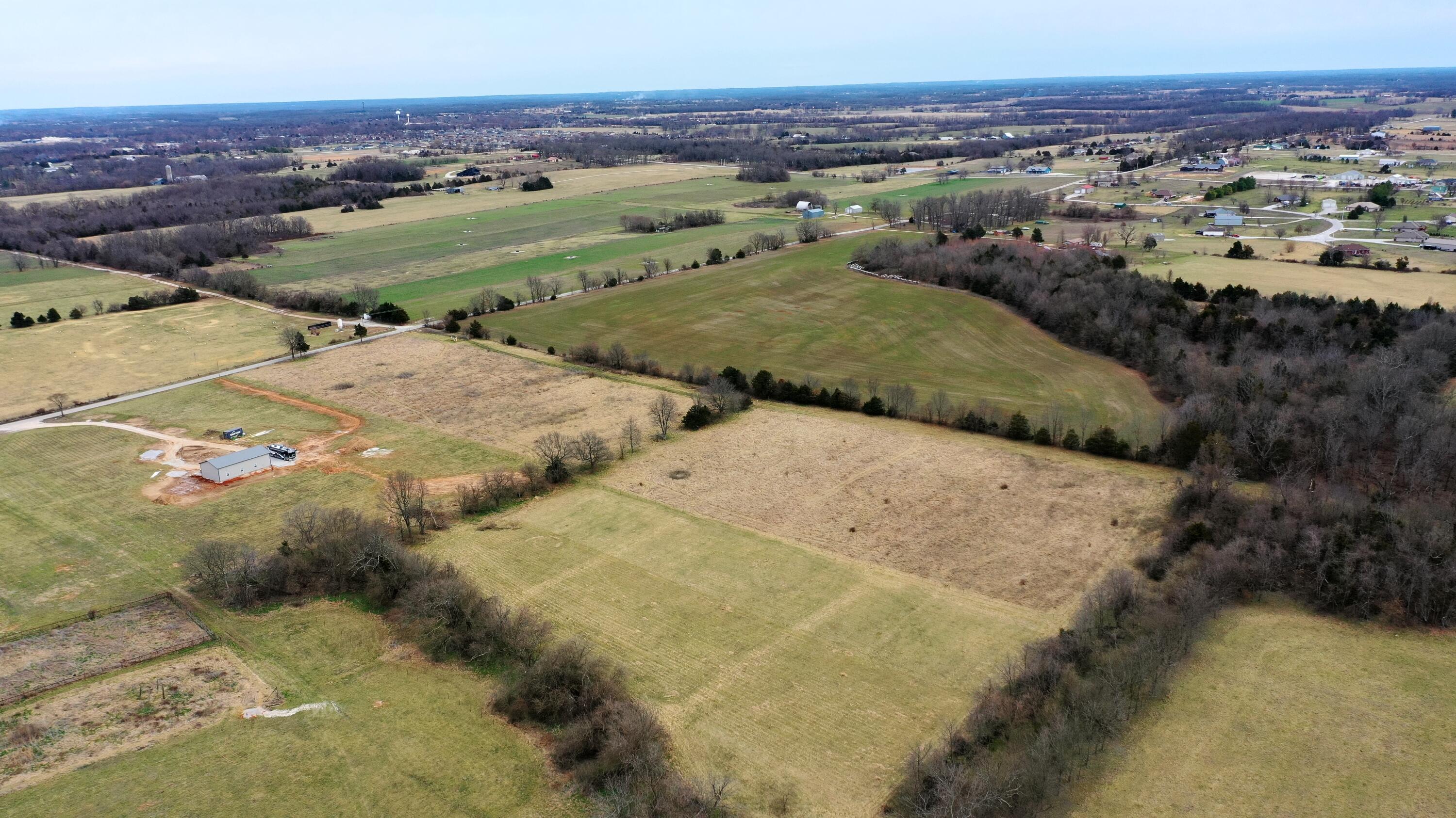 000 North Metzletein Road Property Photo 13
