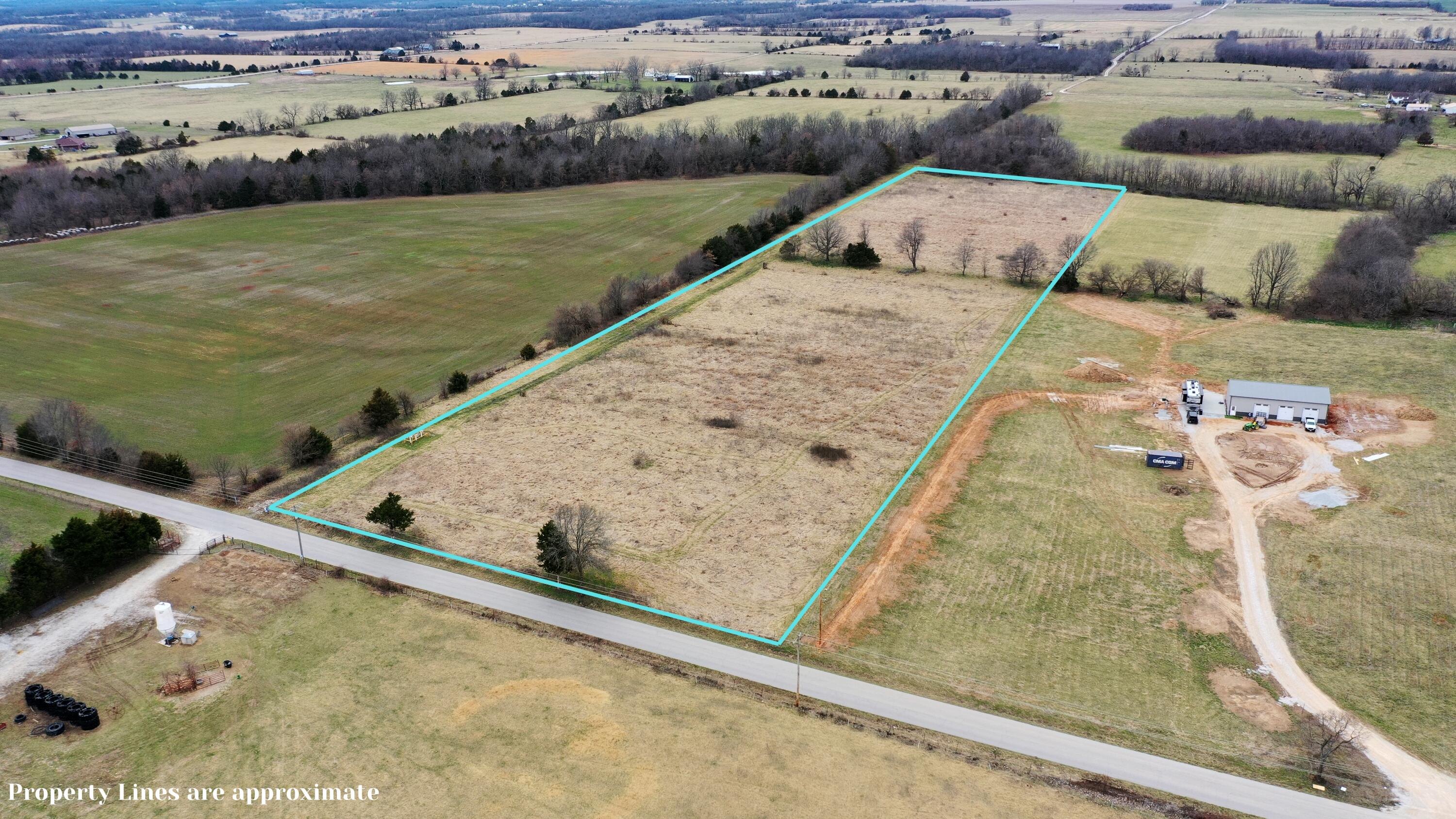 000 North Metzletein Road Property Photo 18