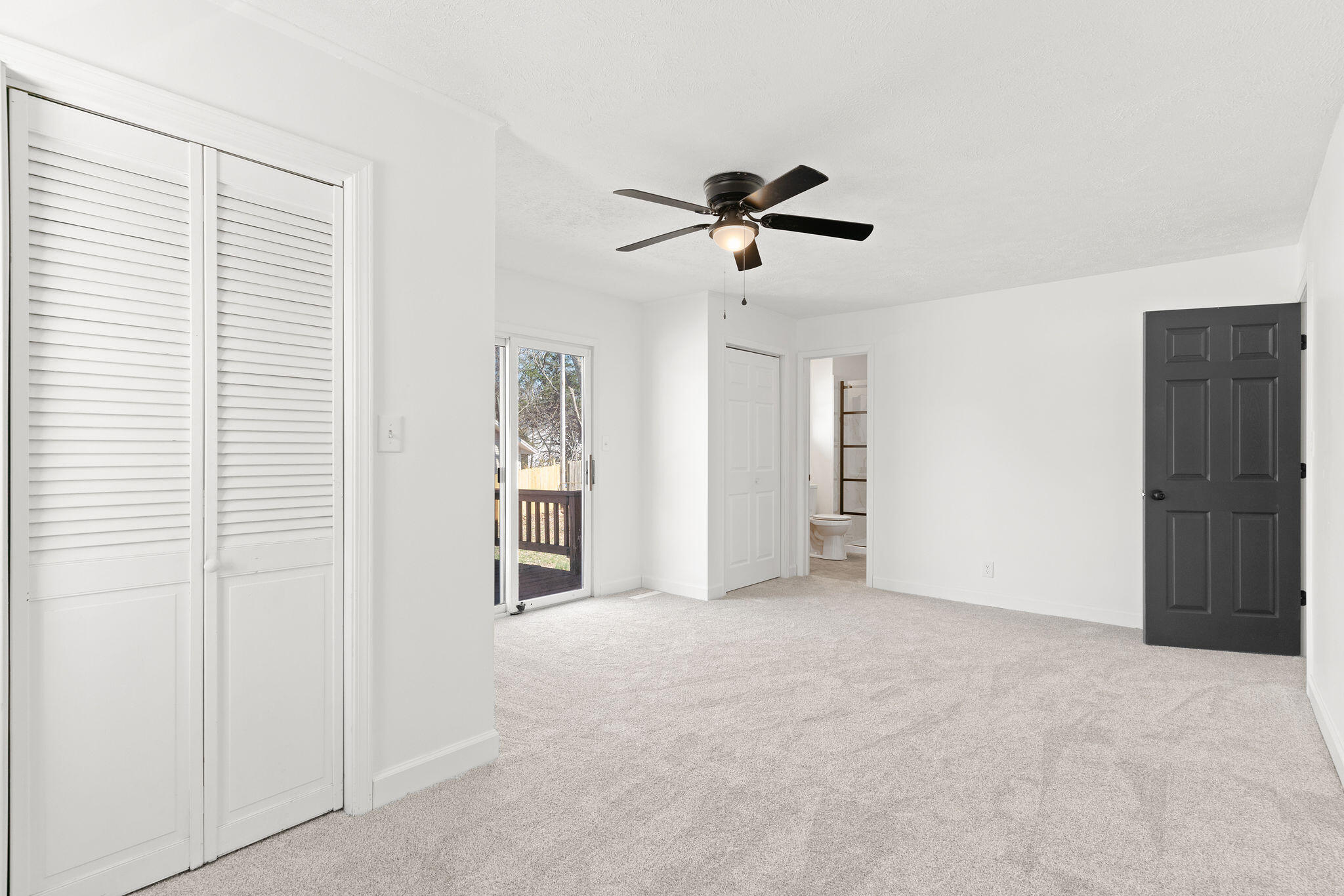 1273 East Briar Street Property Photo 15
