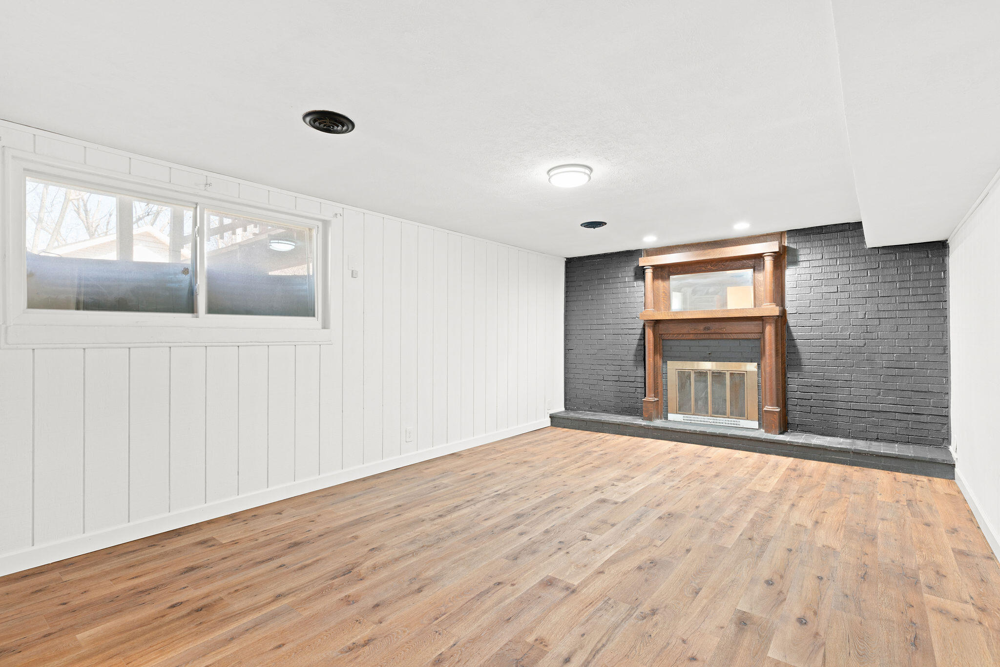 1273 East Briar Street Property Photo 25