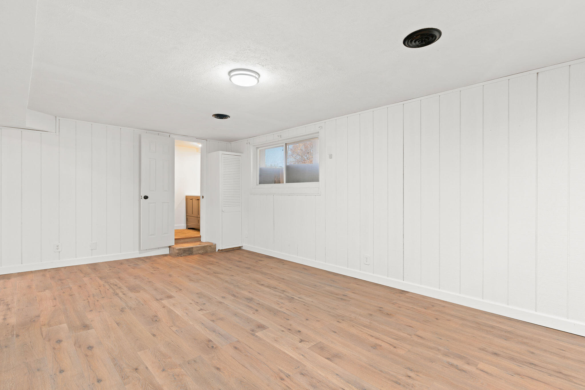 1273 East Briar Street Property Photo 27