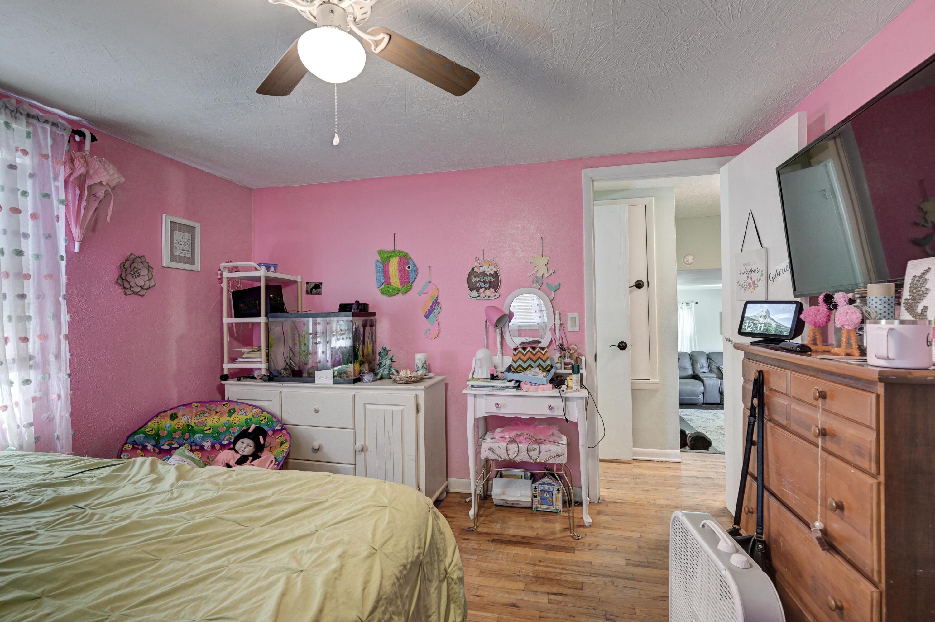 646 North Random Road Property Photo 25