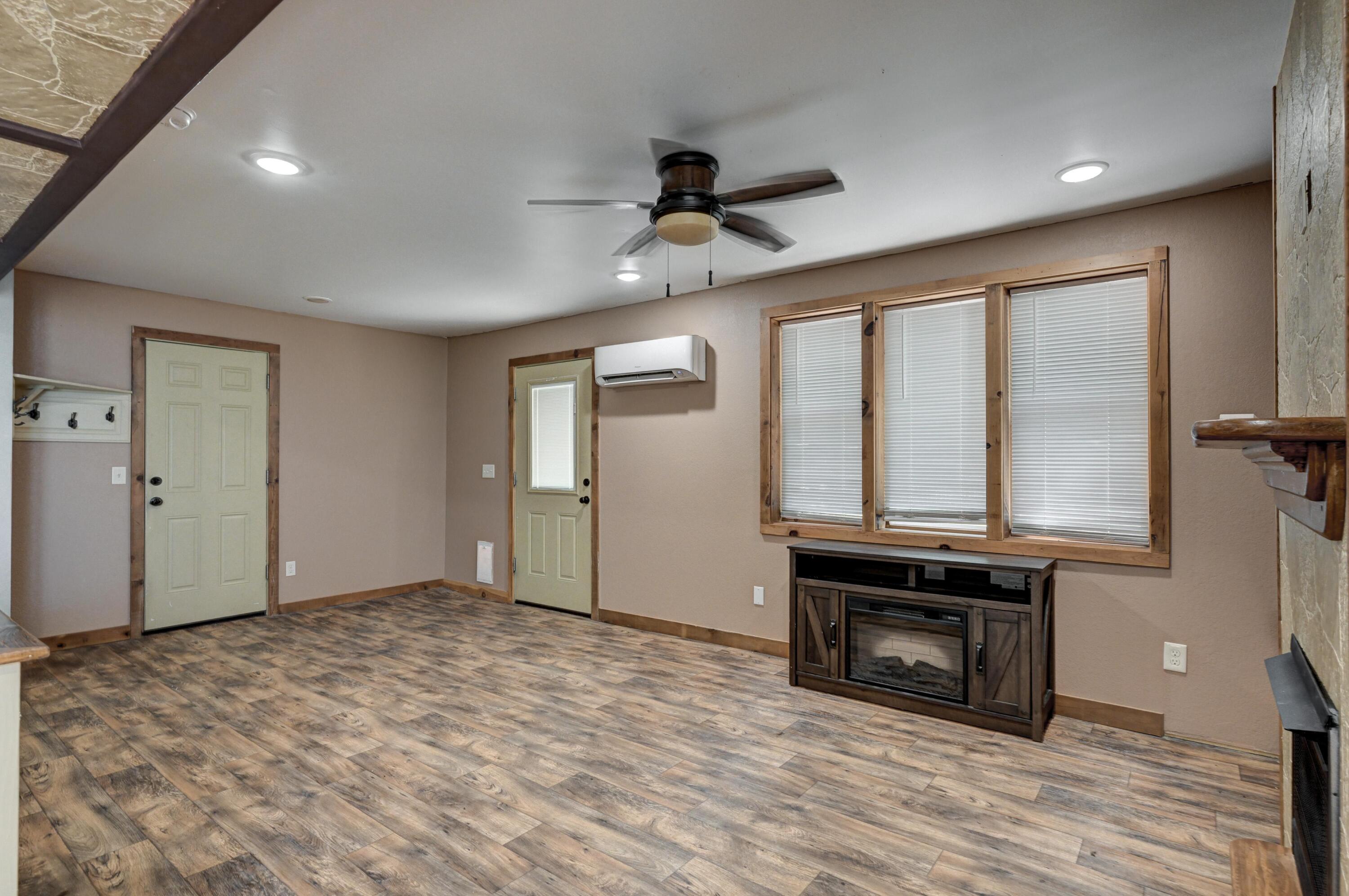 646 North Random Road Property Photo 37