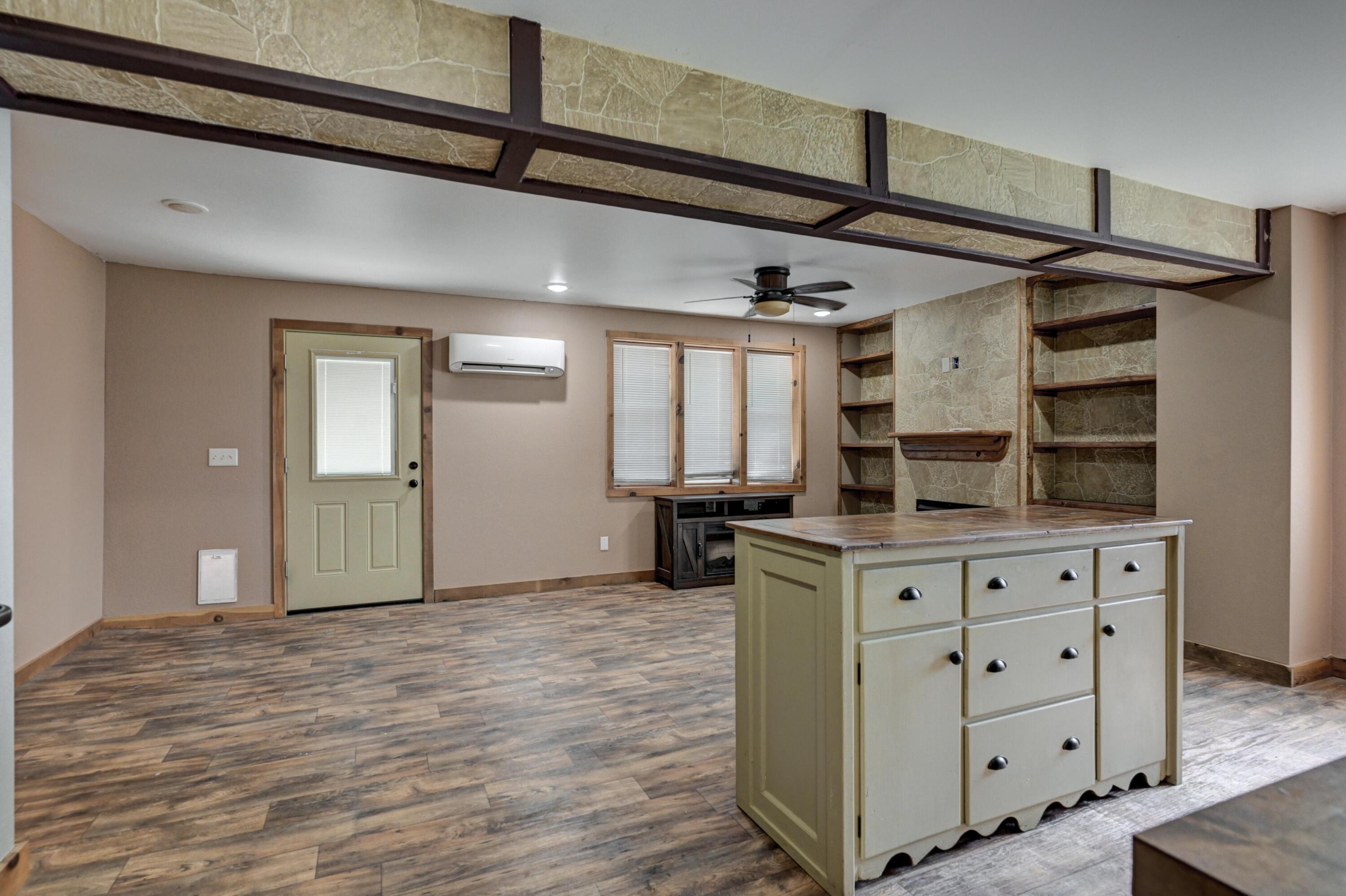 646 North Random Road Property Photo 40