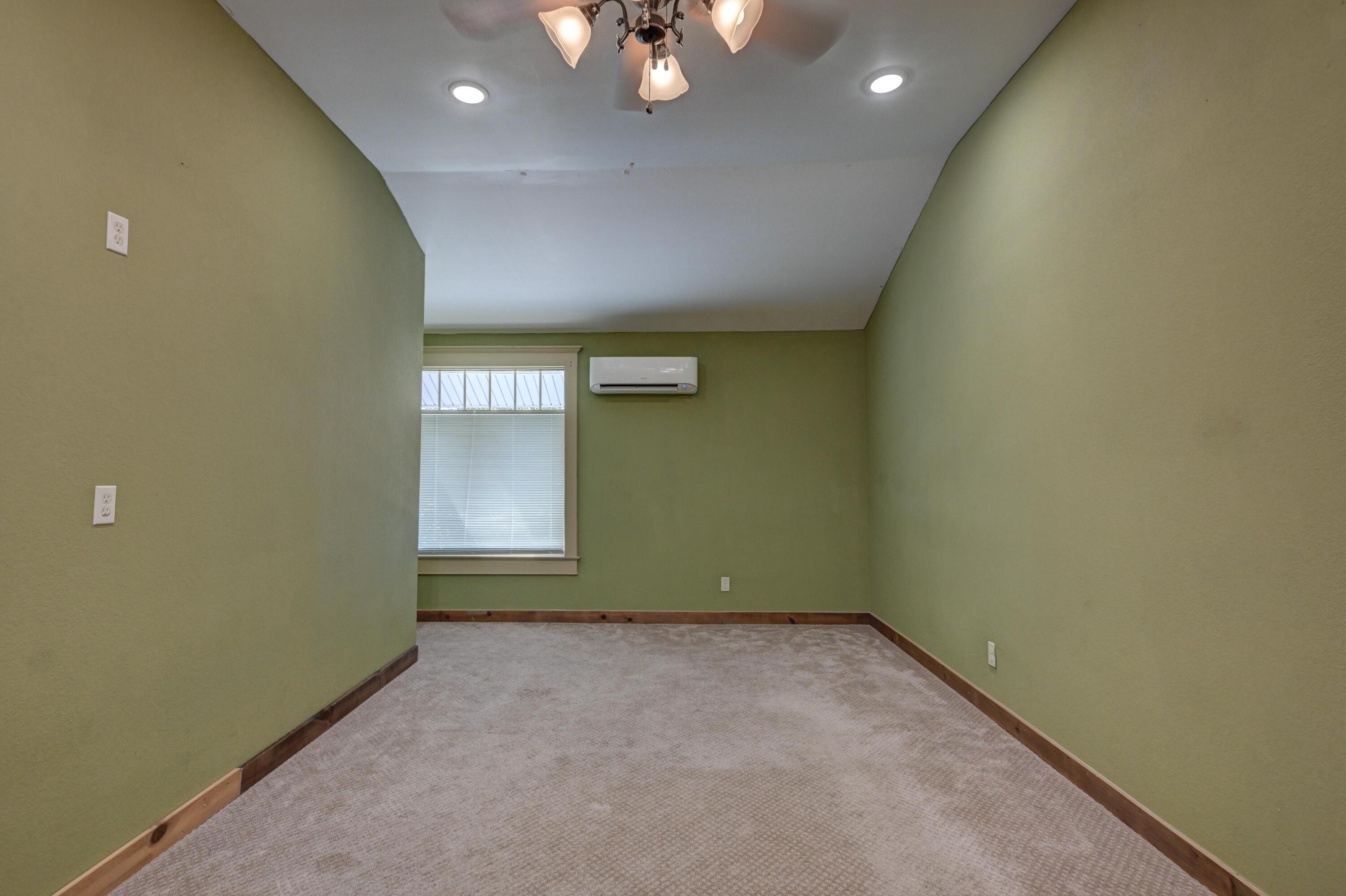646 North Random Road Property Photo 42