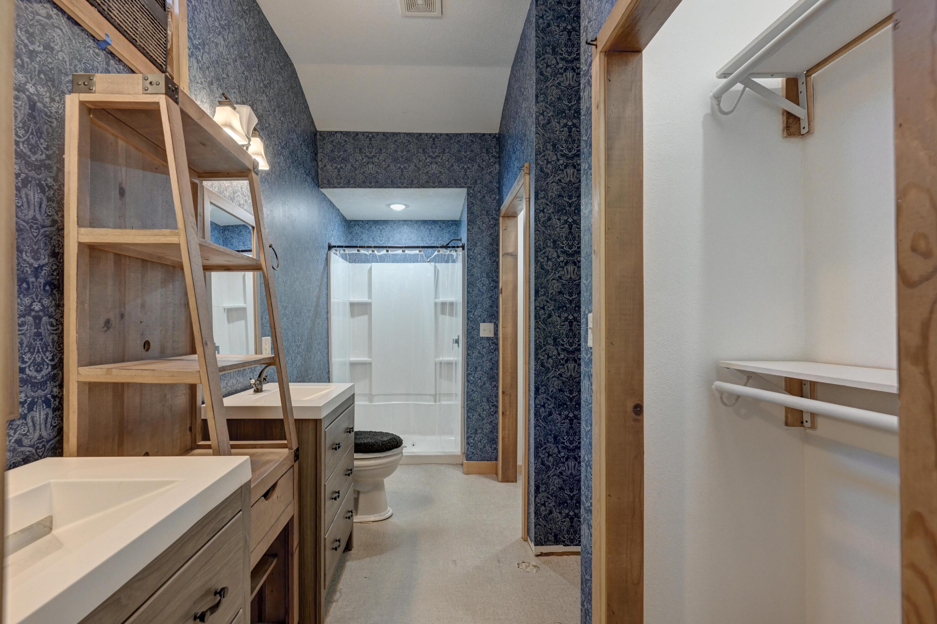 646 North Random Road Property Photo 47