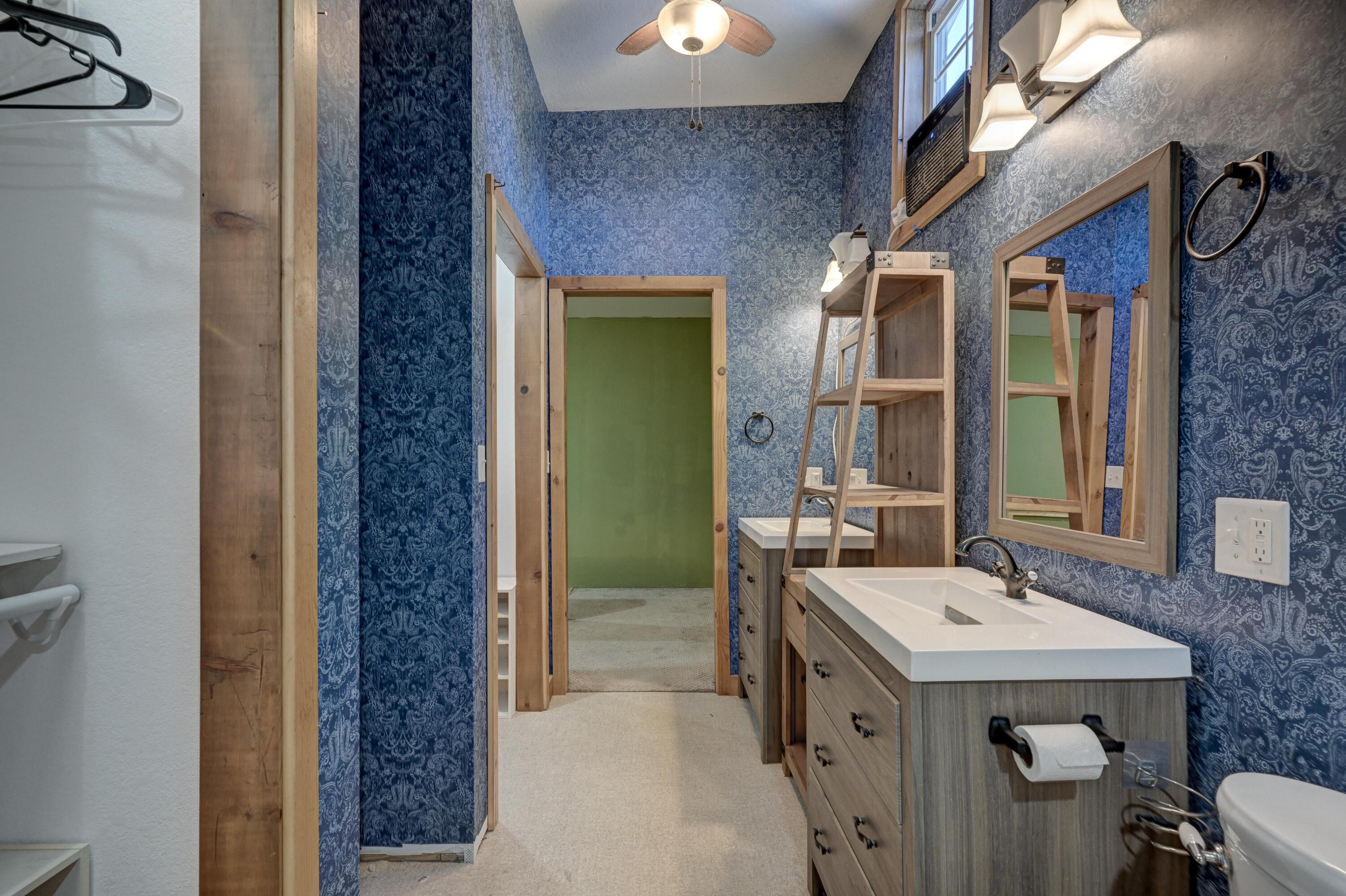 646 North Random Road Property Photo 50