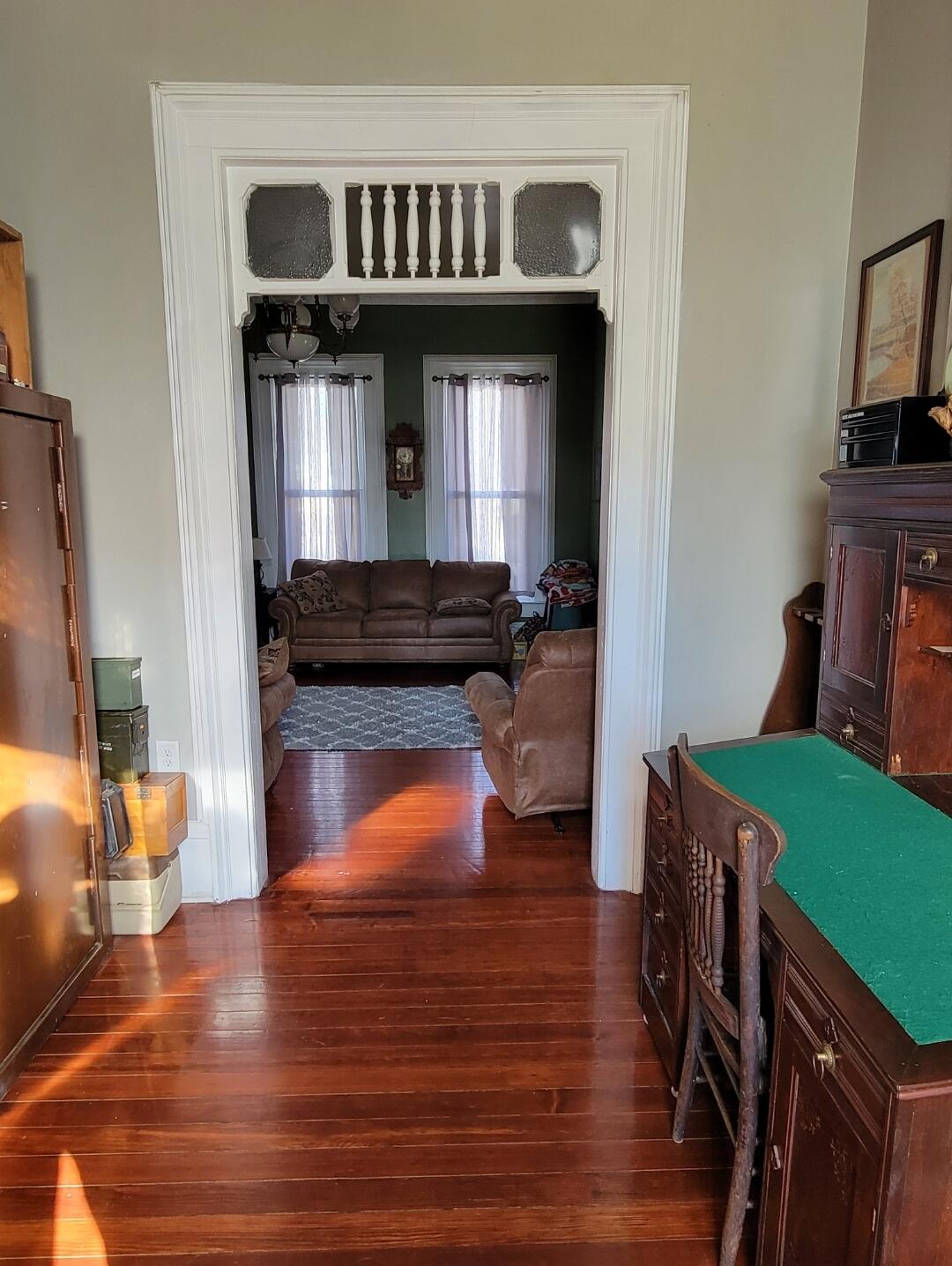 505 North Walnut Street Property Photo 27