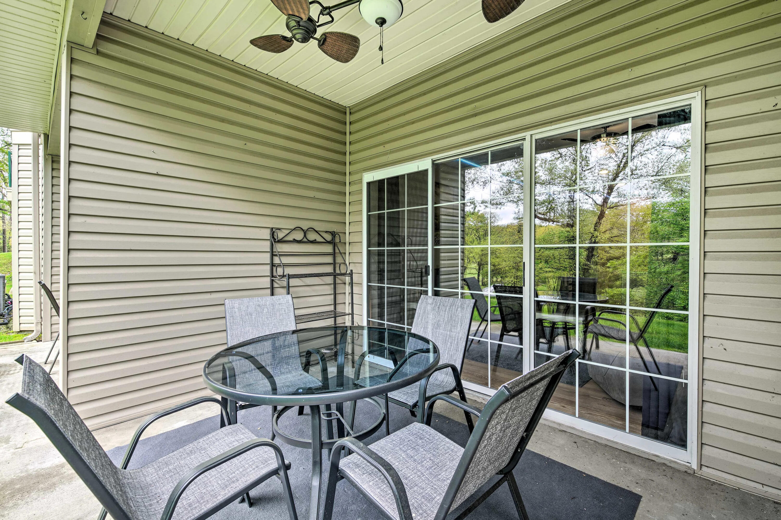 813 Holiday Ridge Property Photo 30