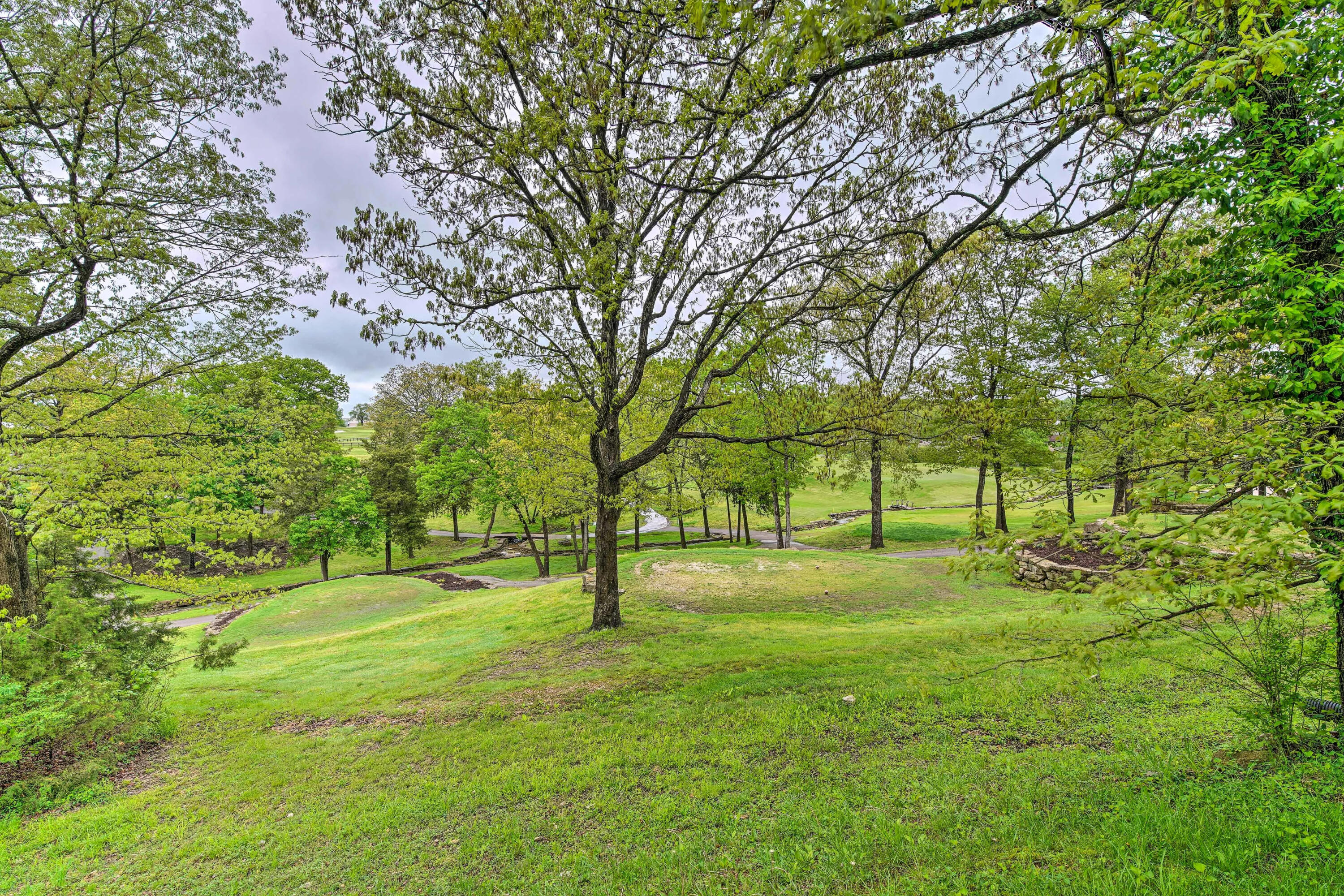 813 Holiday Ridge Property Photo 32