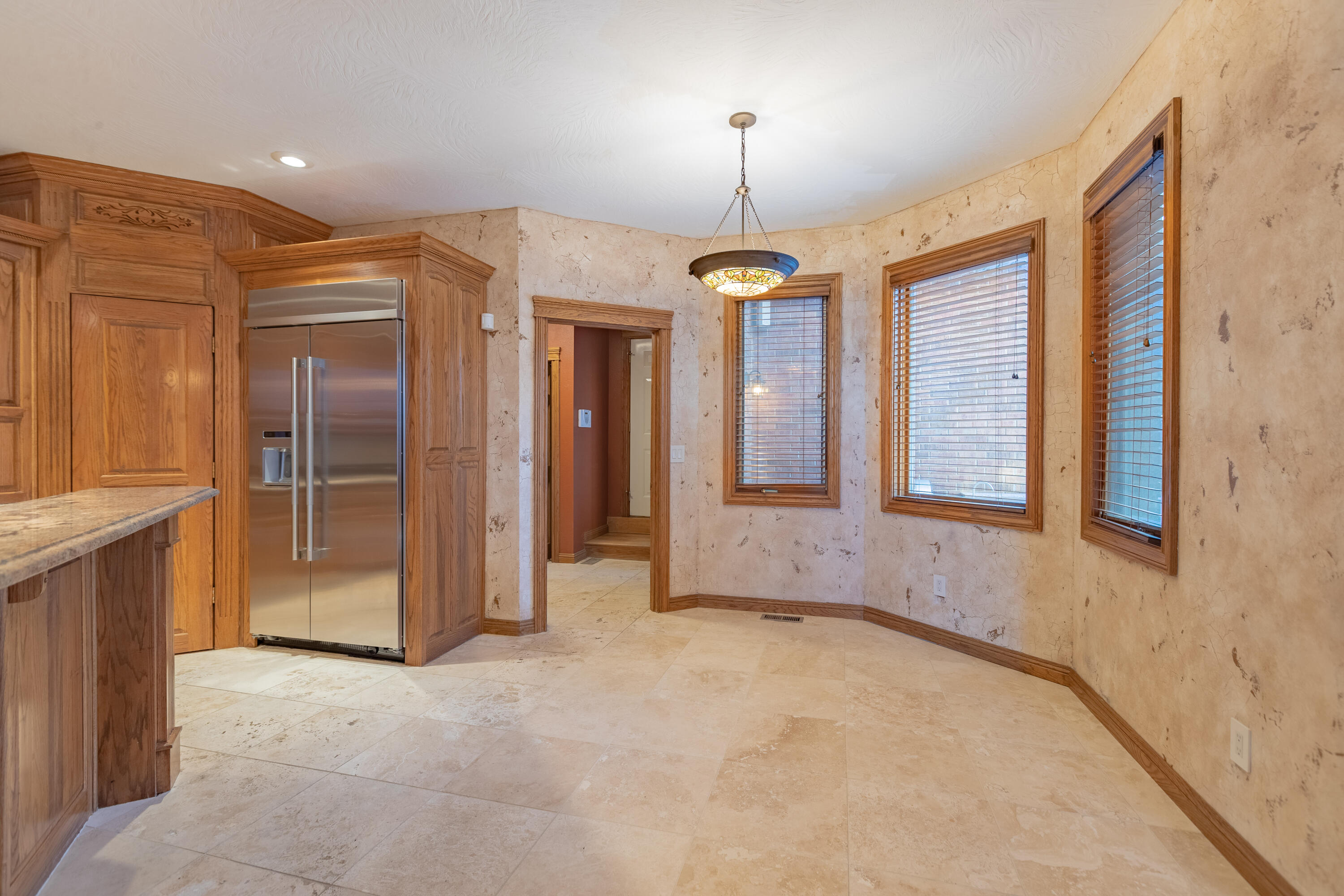 6064 South Natural Falls Drive Property Photo 10