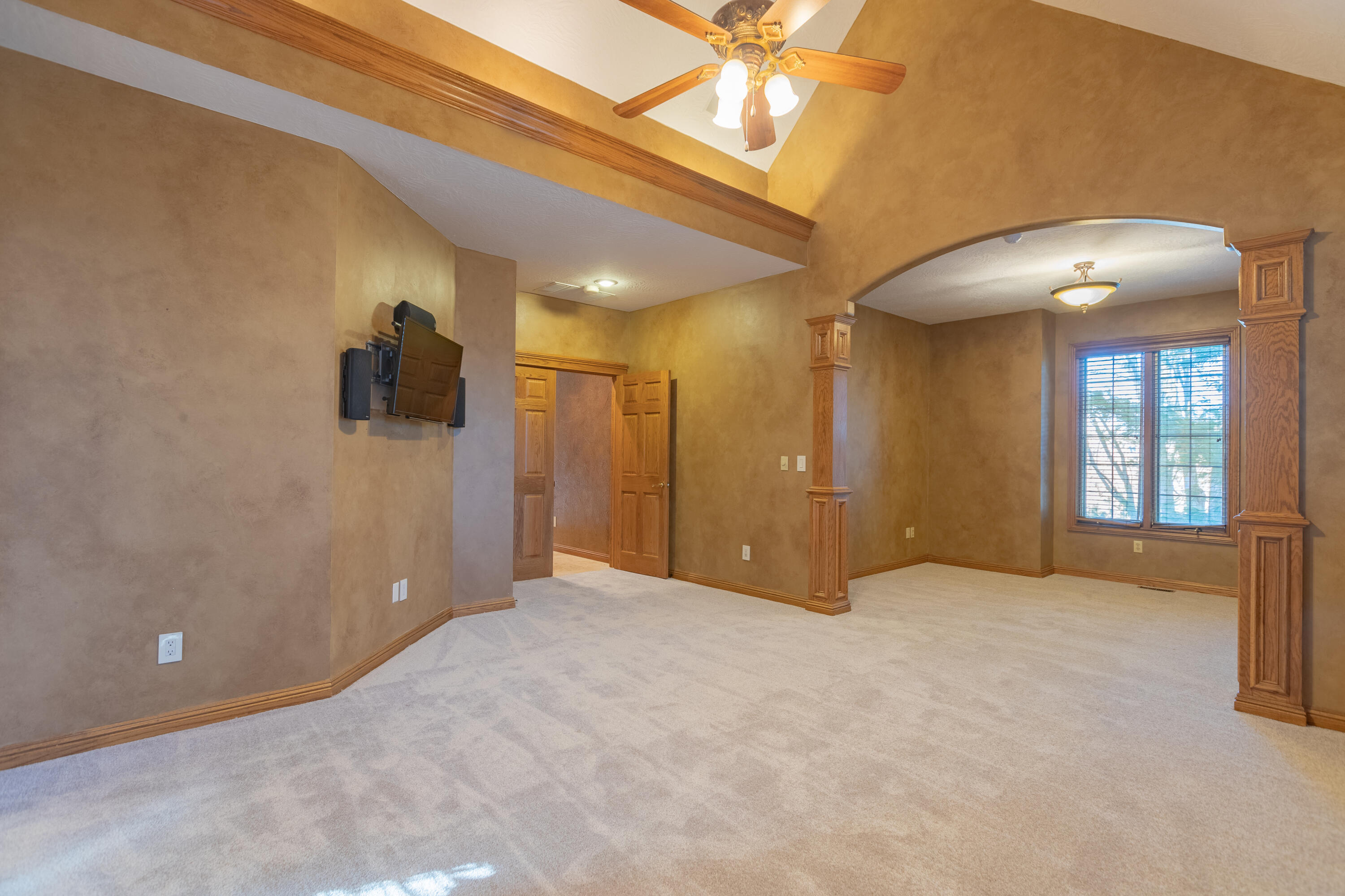 6064 South Natural Falls Drive Property Photo 16