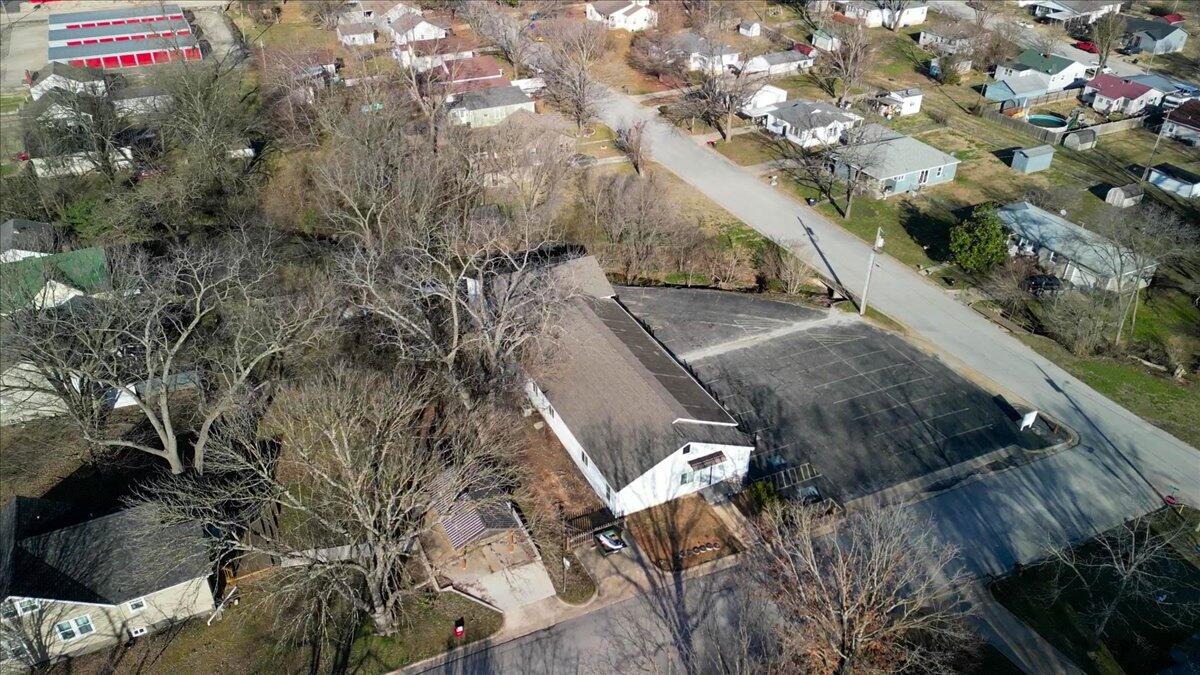 515 Nebraska Avenue Property Photo 3