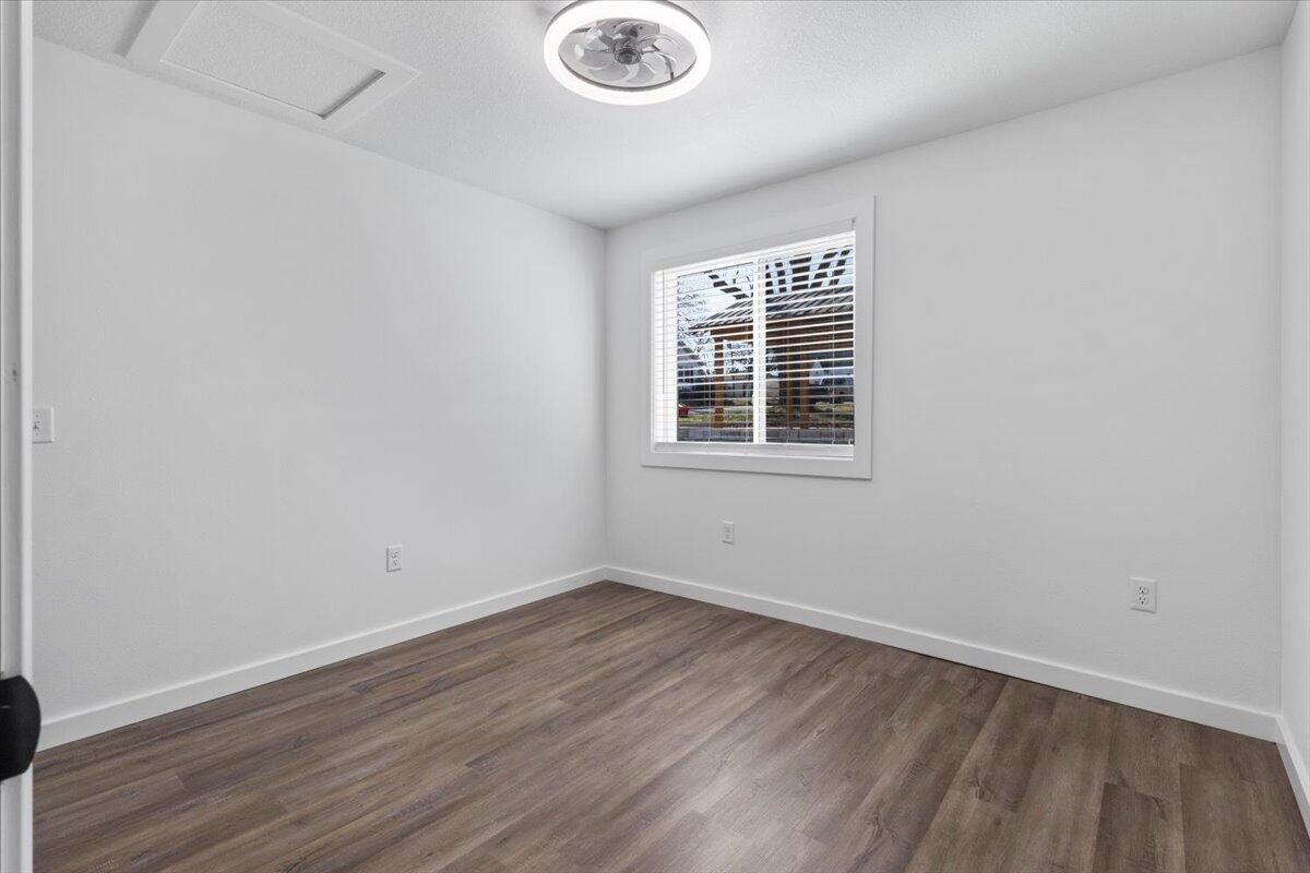 515 Nebraska Avenue Property Photo 8