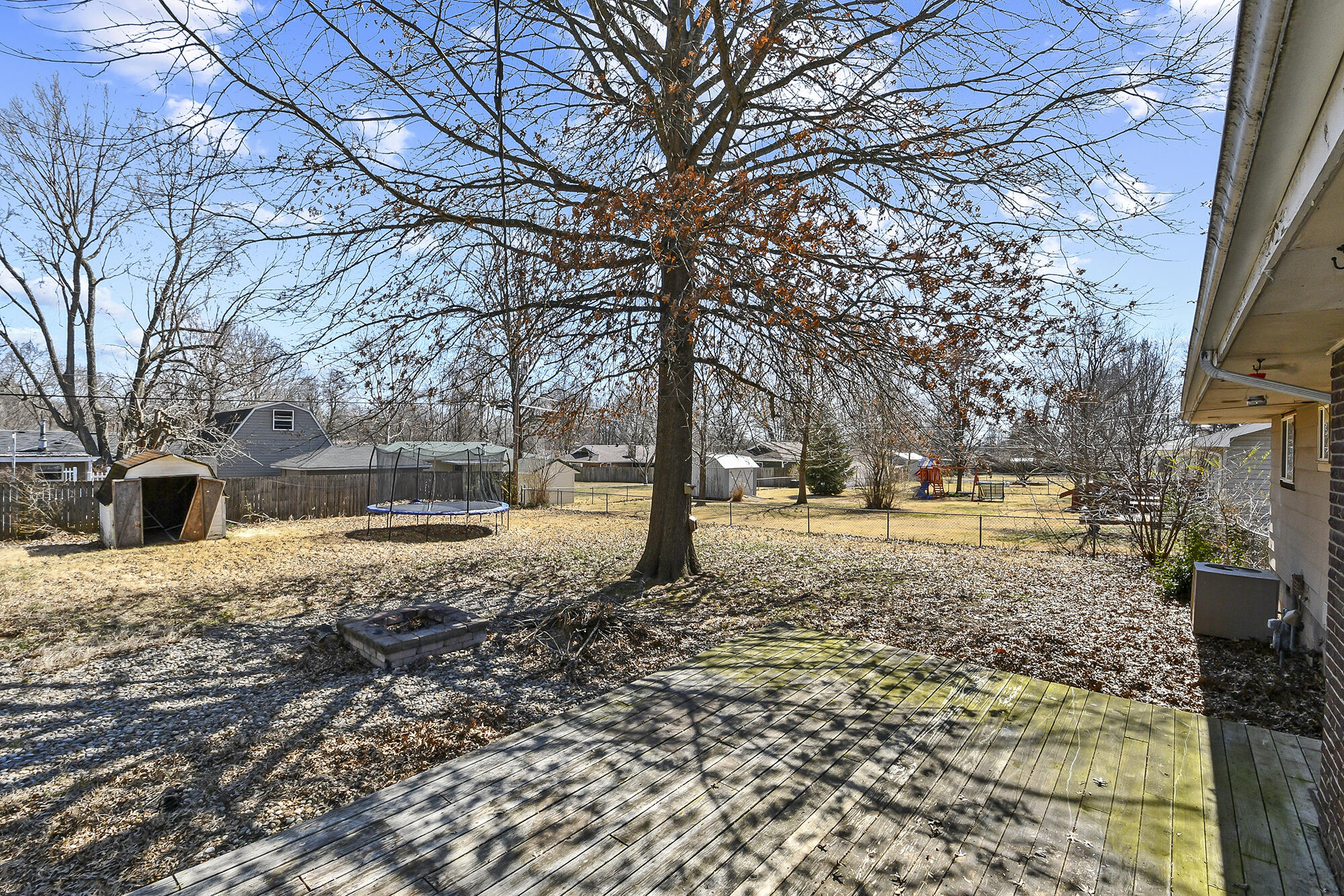 140 South Redbud Avenue Property Photo 44