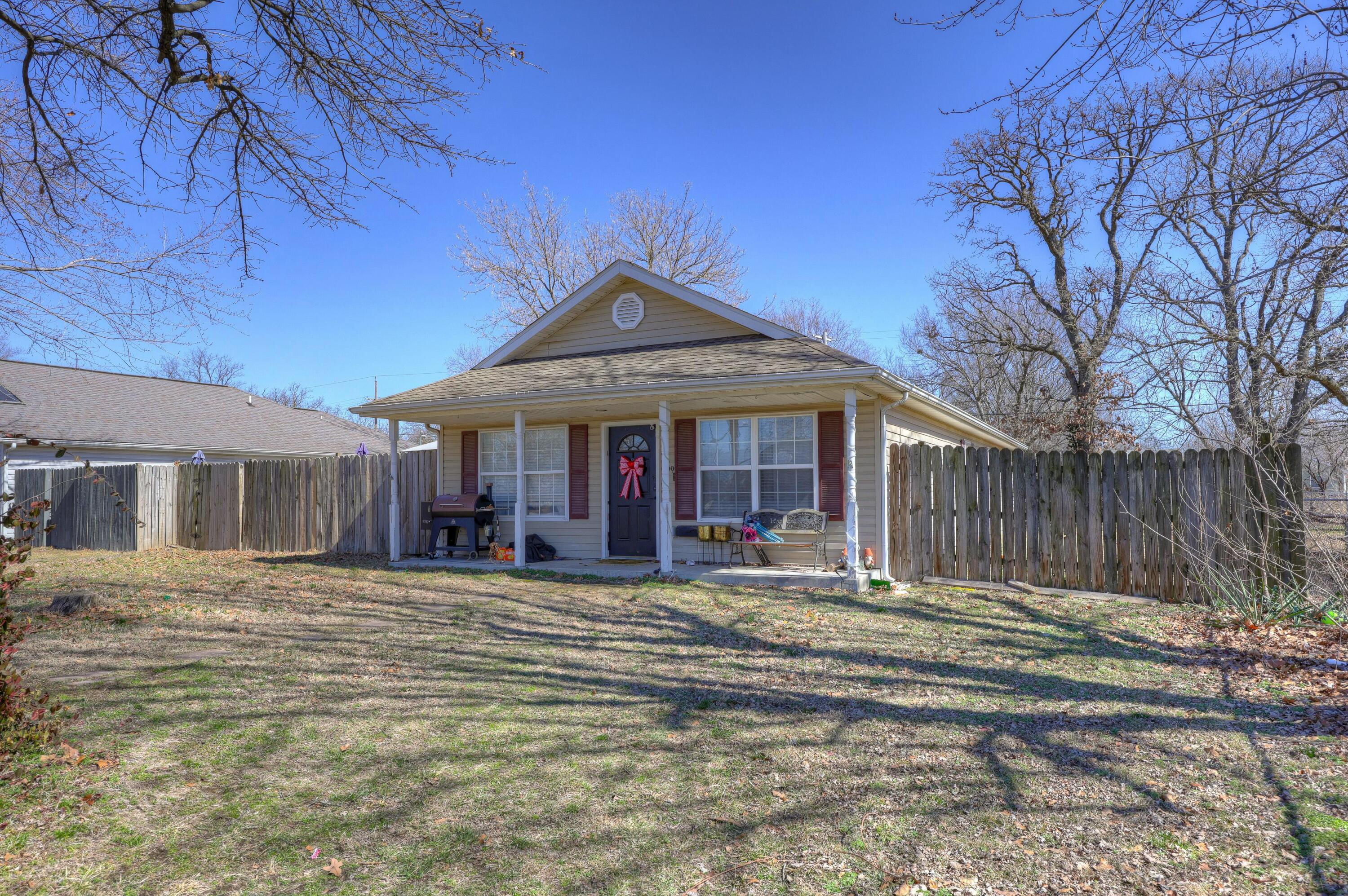 209 South St. Charles Avenue Property Photo